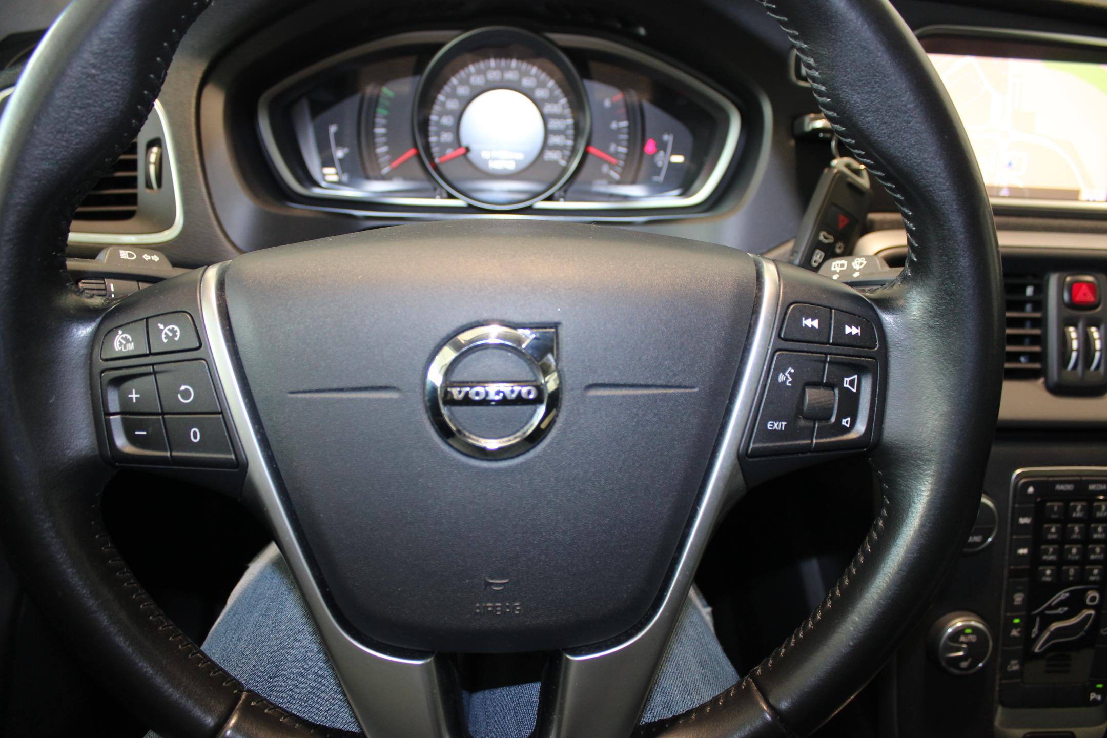 Volvo V40 kombi