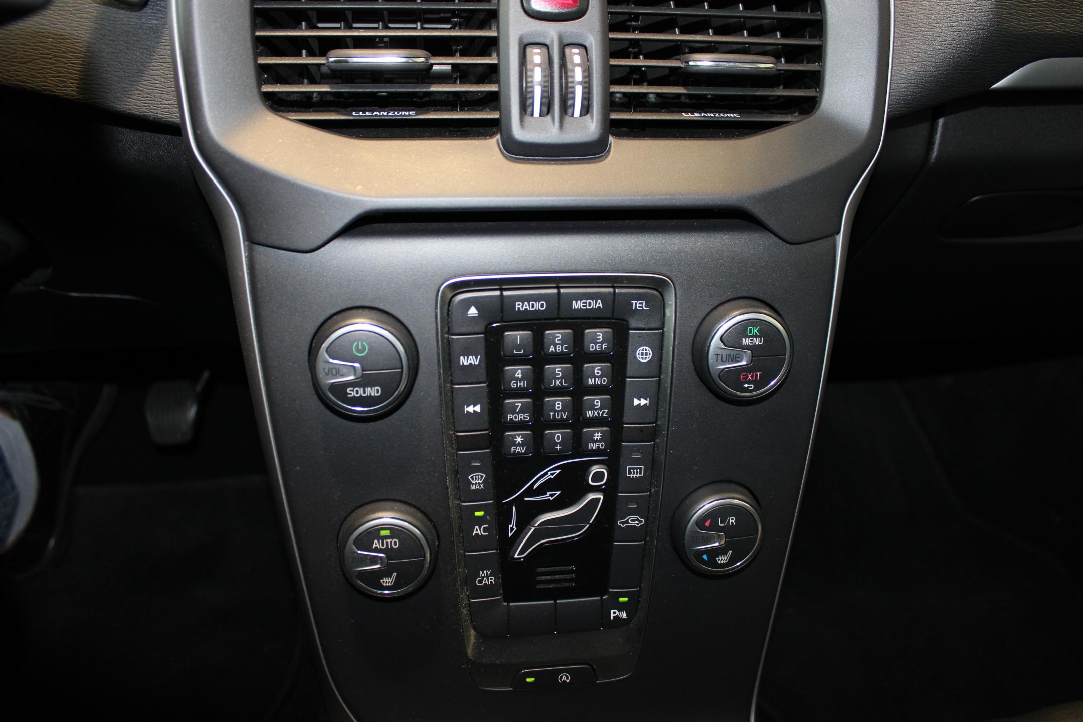 Volvo V40 kombi