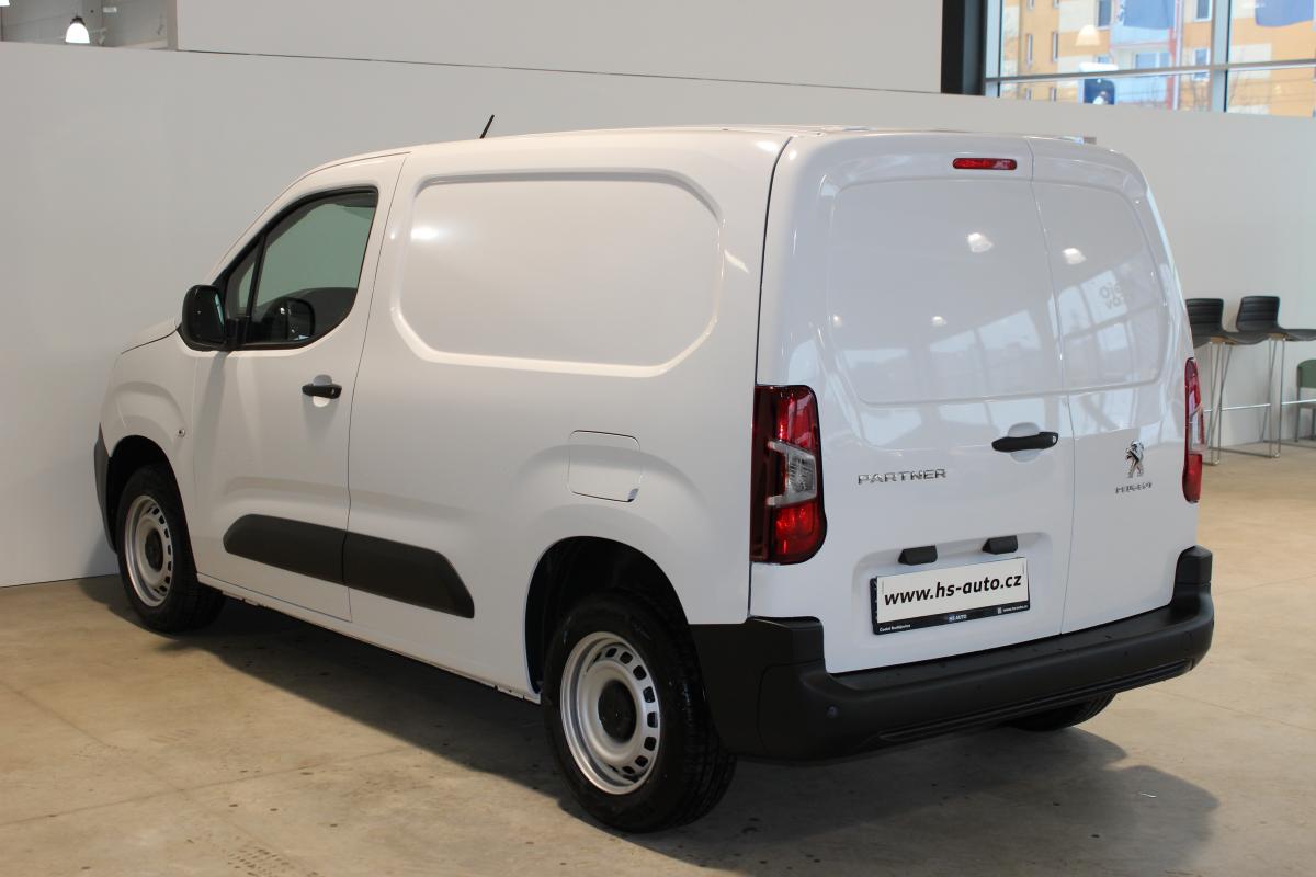 Peugeot Partner skříň