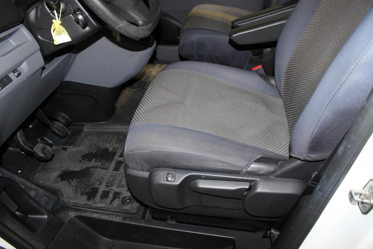 Peugeot Expert skříň