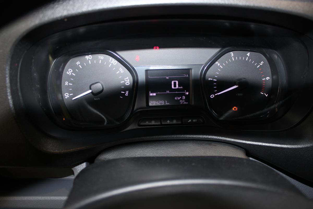 Peugeot Expert skříň