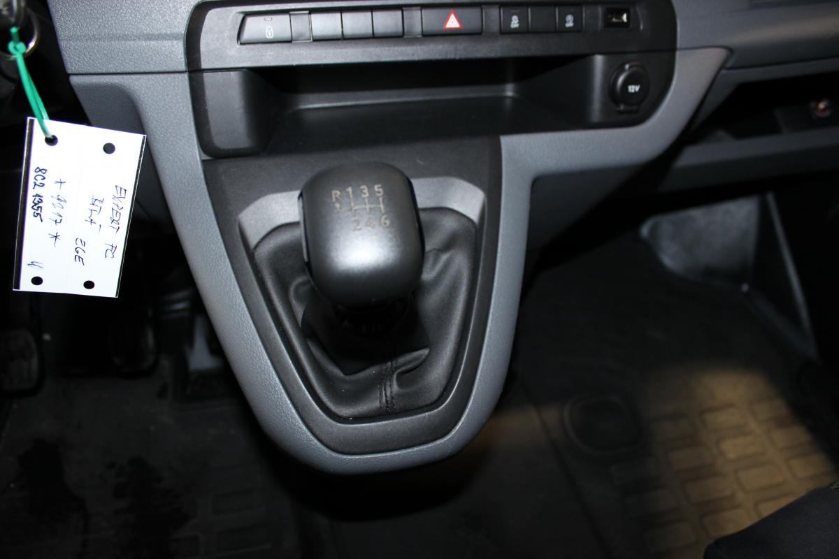 Peugeot Expert skříň