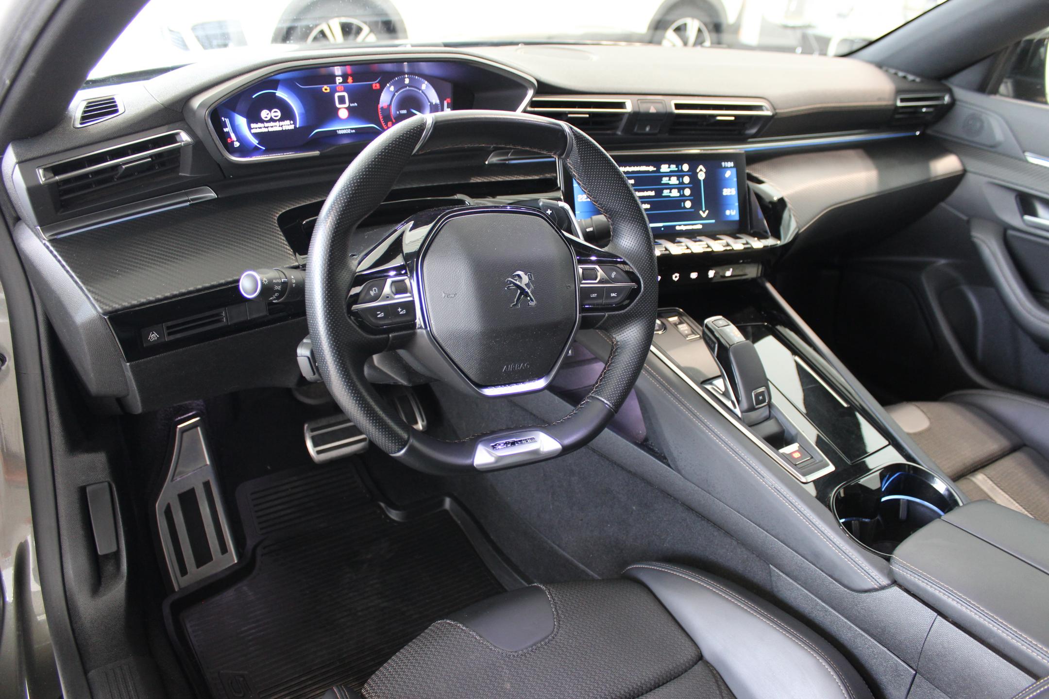 Peugeot 508 hatchback