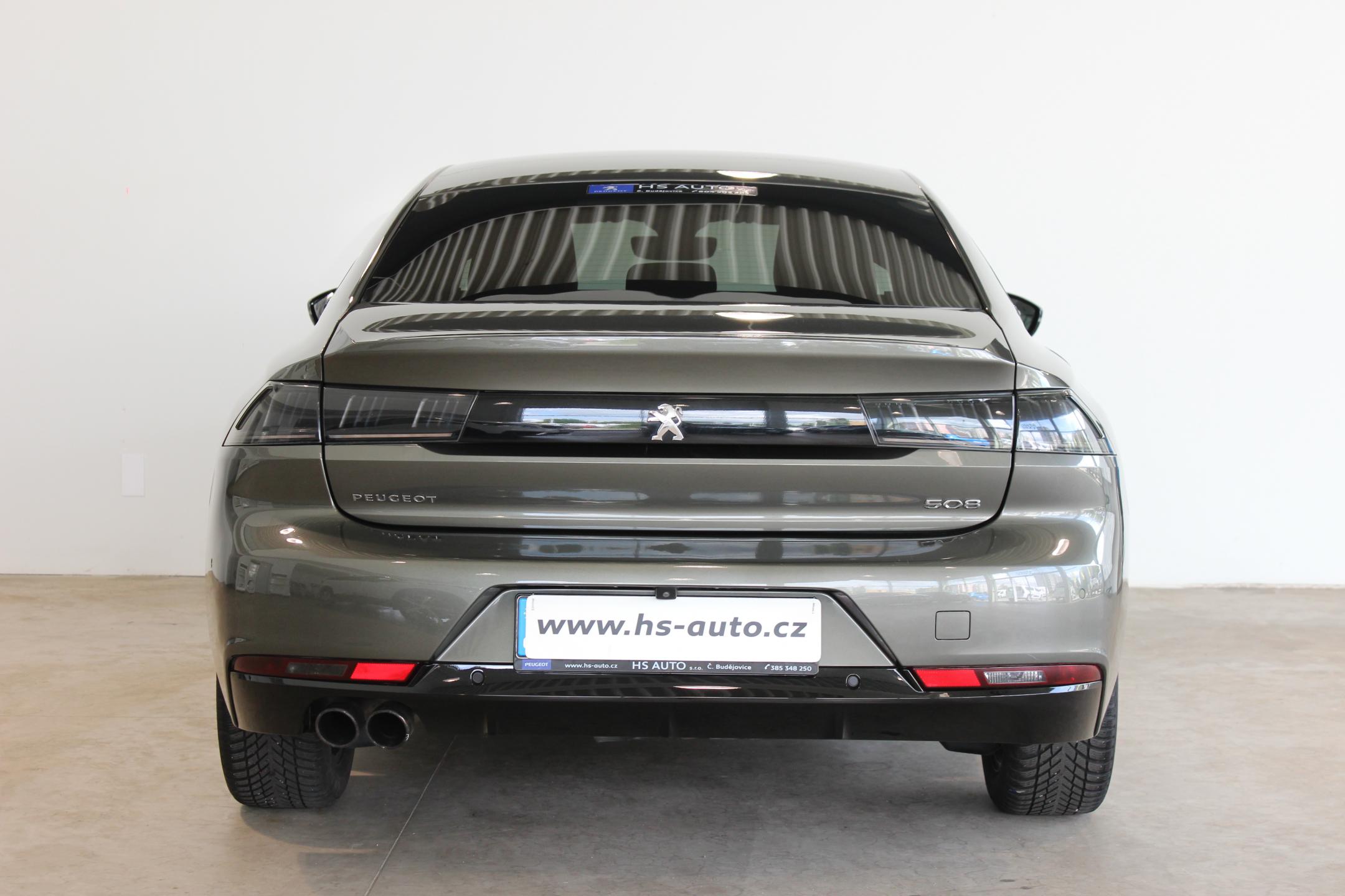 Peugeot 508 hatchback