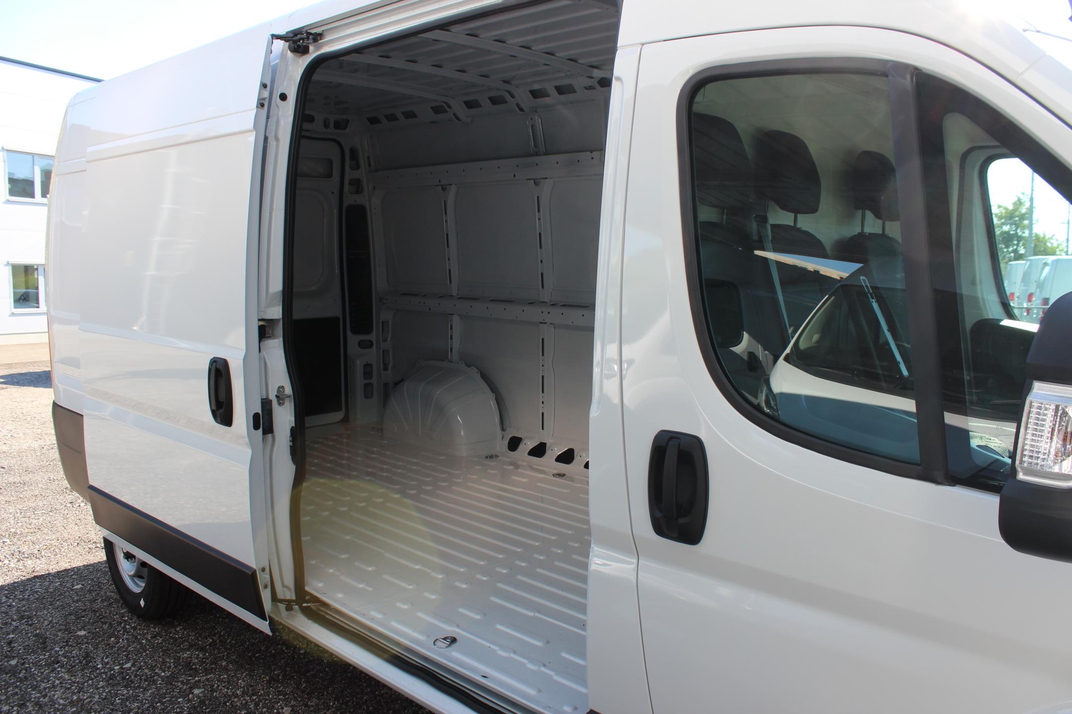 Peugeot Boxer užitkové
