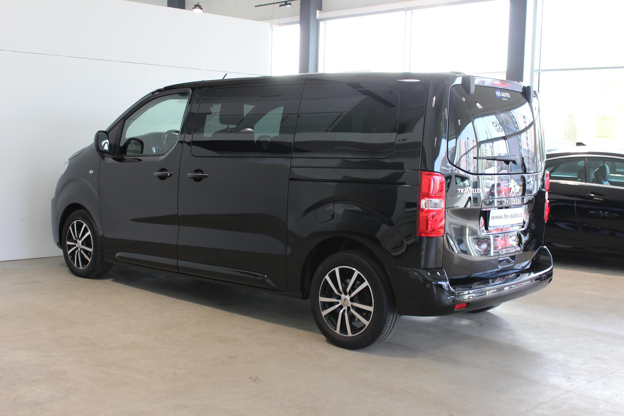 Peugeot Traveller MPV