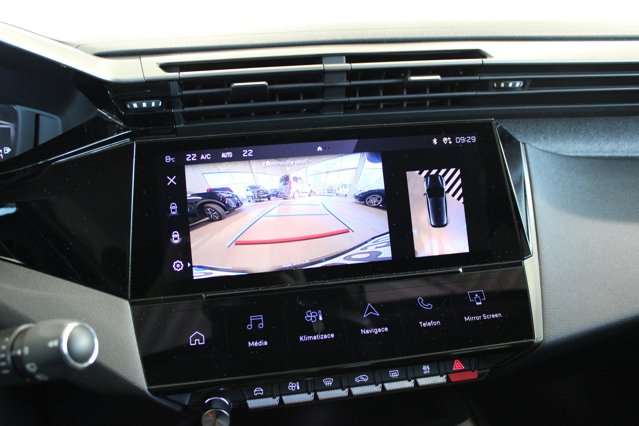 Peugeot 308 hatchback