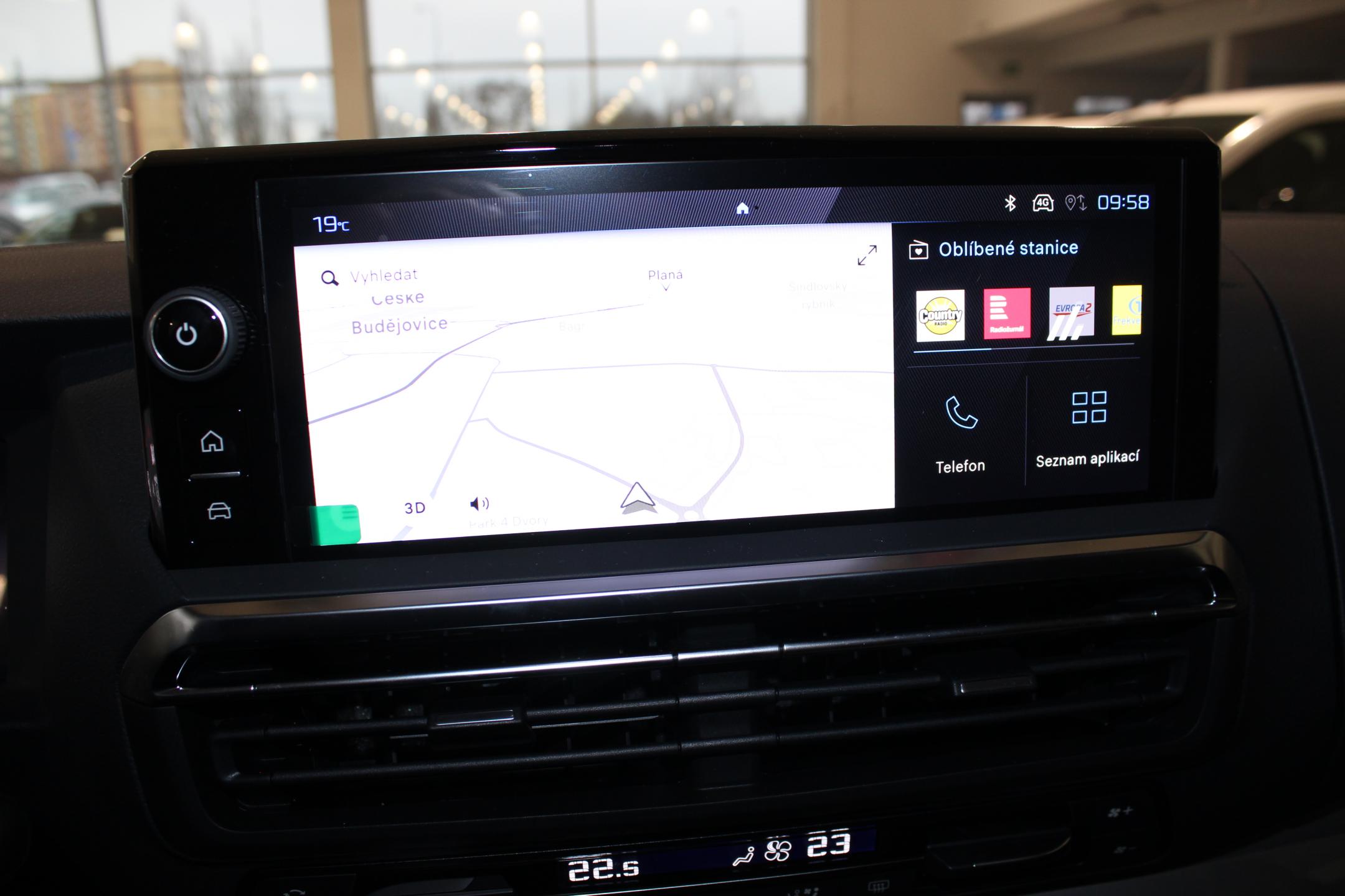 Peugeot Traveller VAN