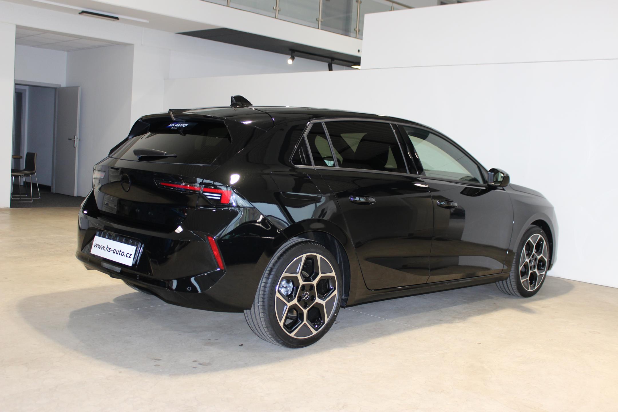 Opel Astra hatchback
