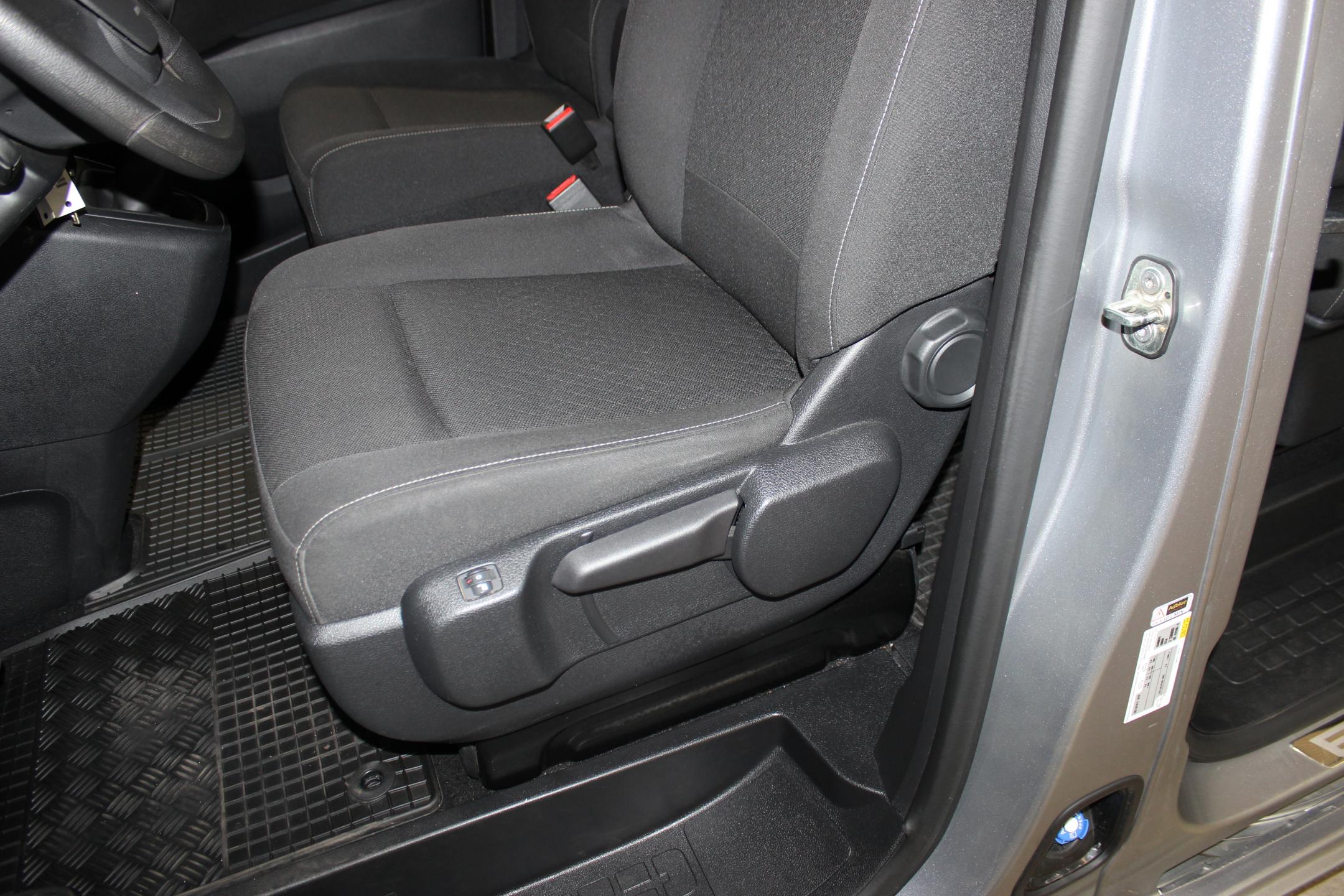 Opel Zafira MPV