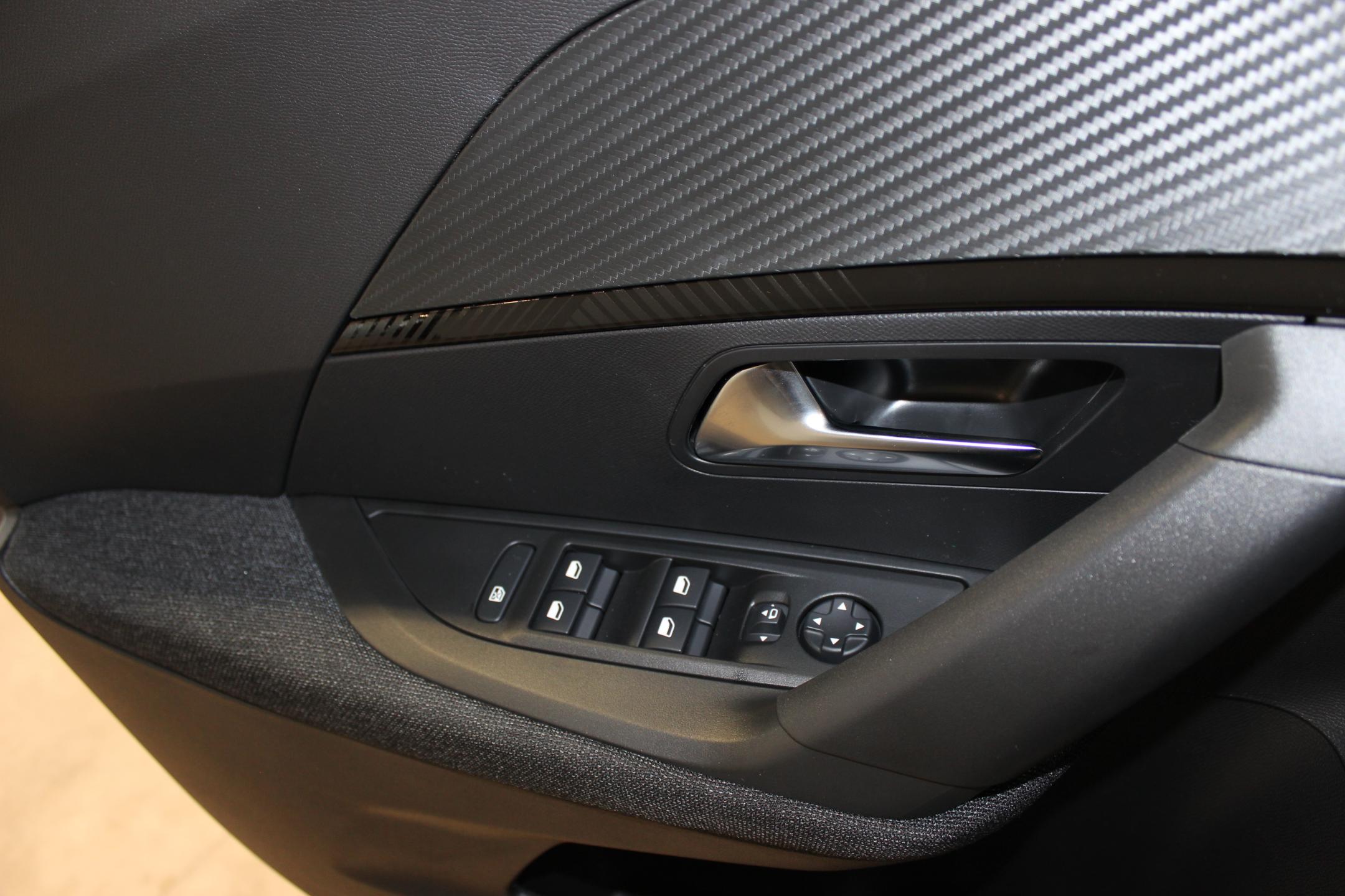 Peugeot 2008 SUV