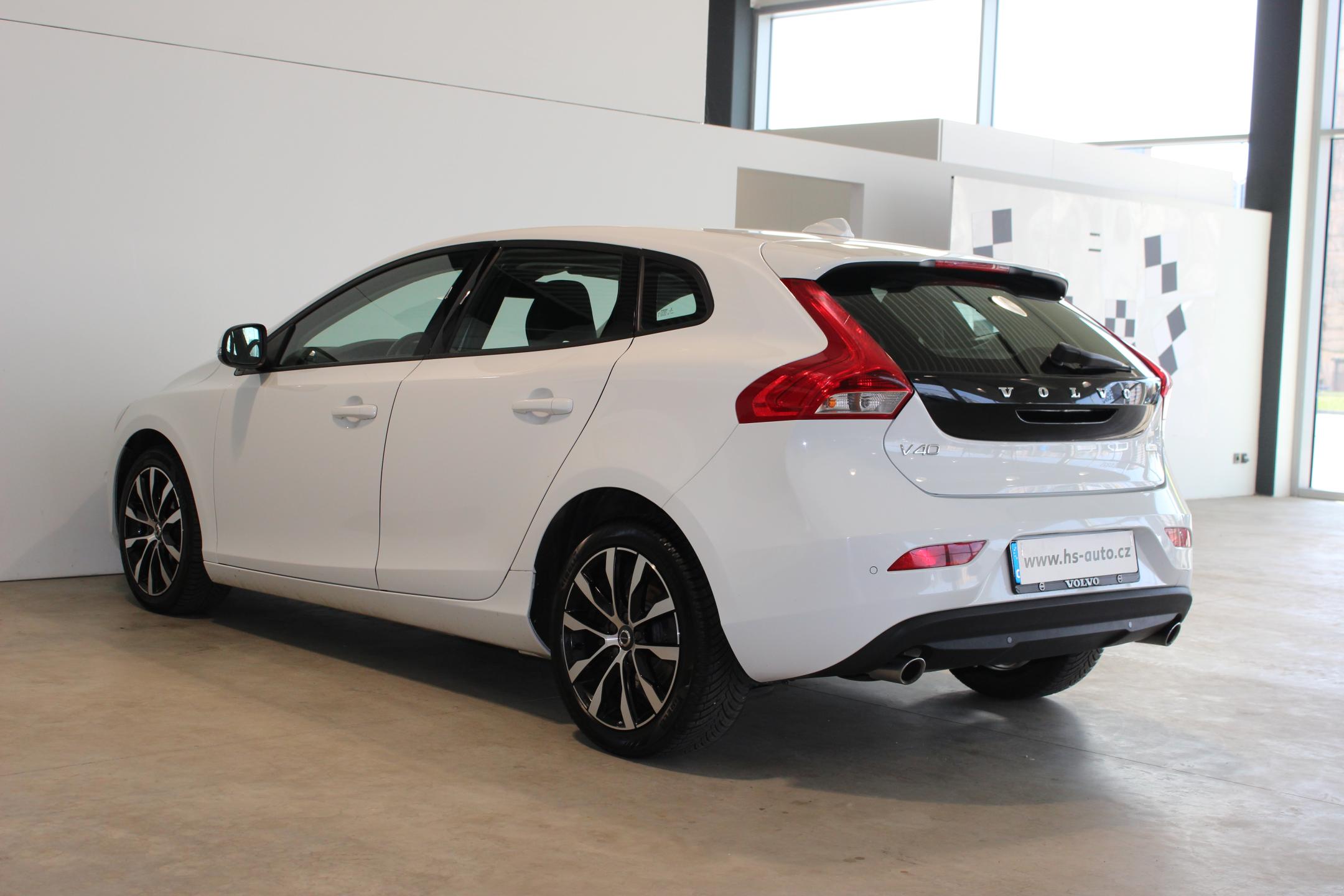 Volvo V40 kombi