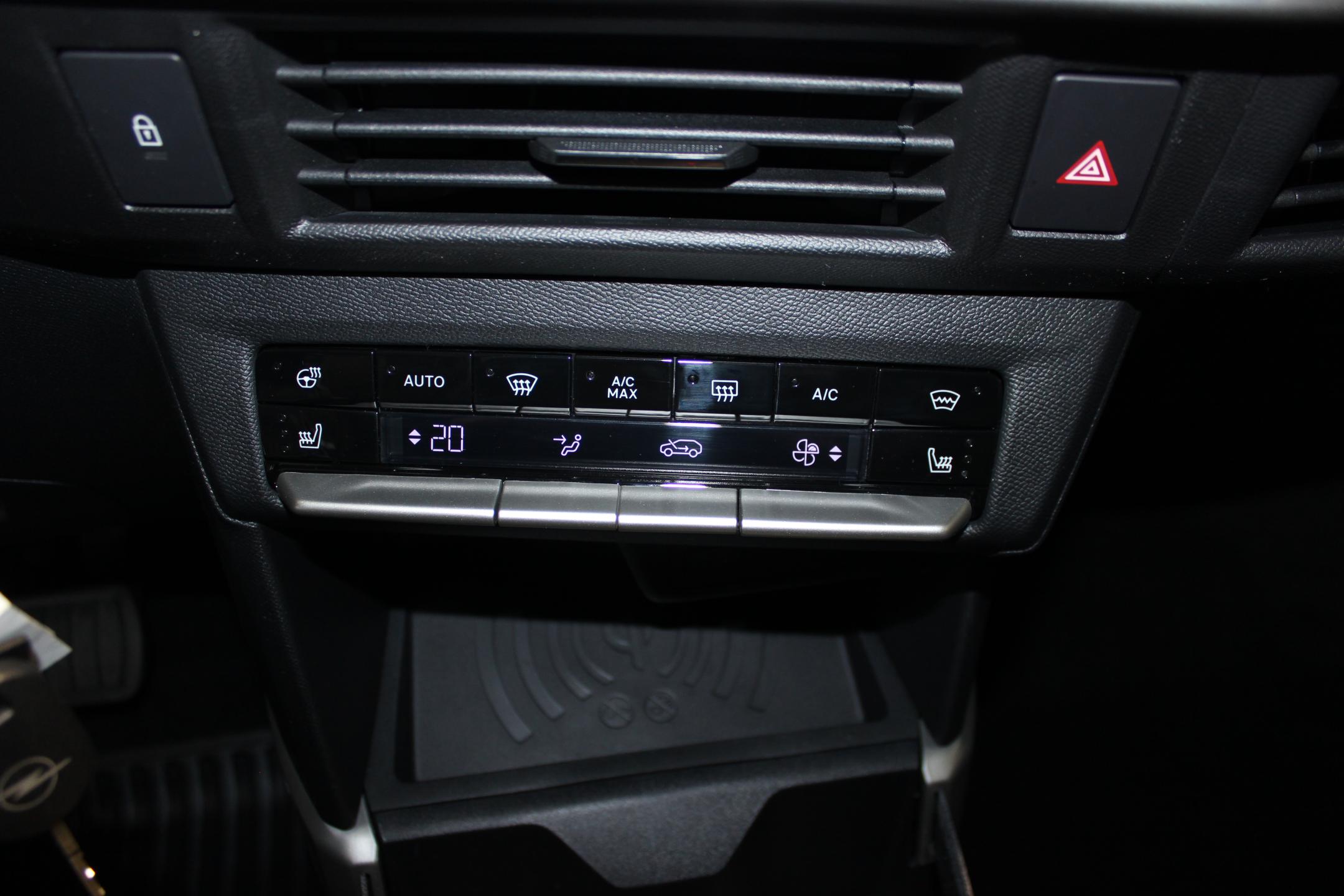 Opel Frontera SUV