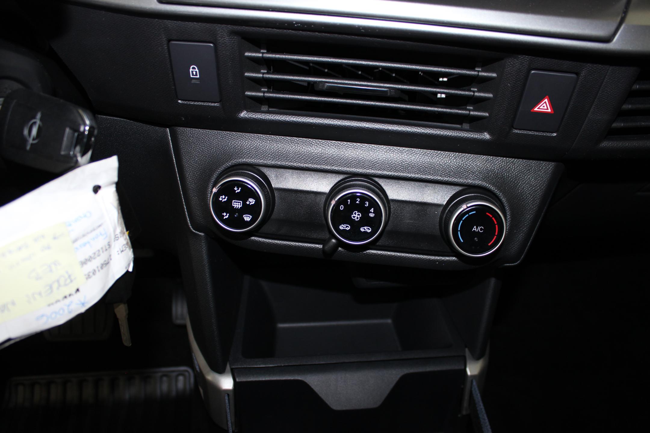 Opel Frontera SUV