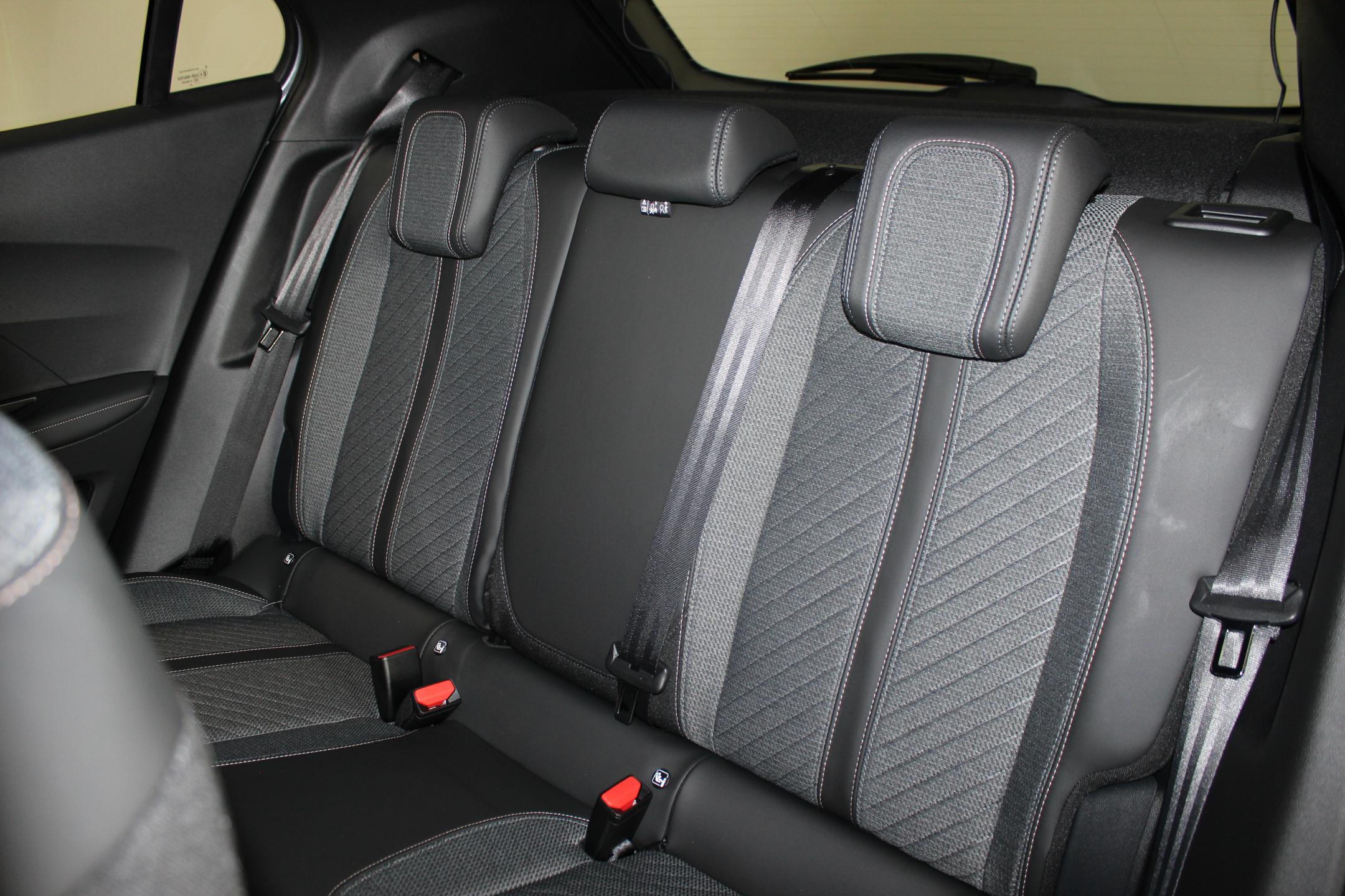 Peugeot 2008 SUV