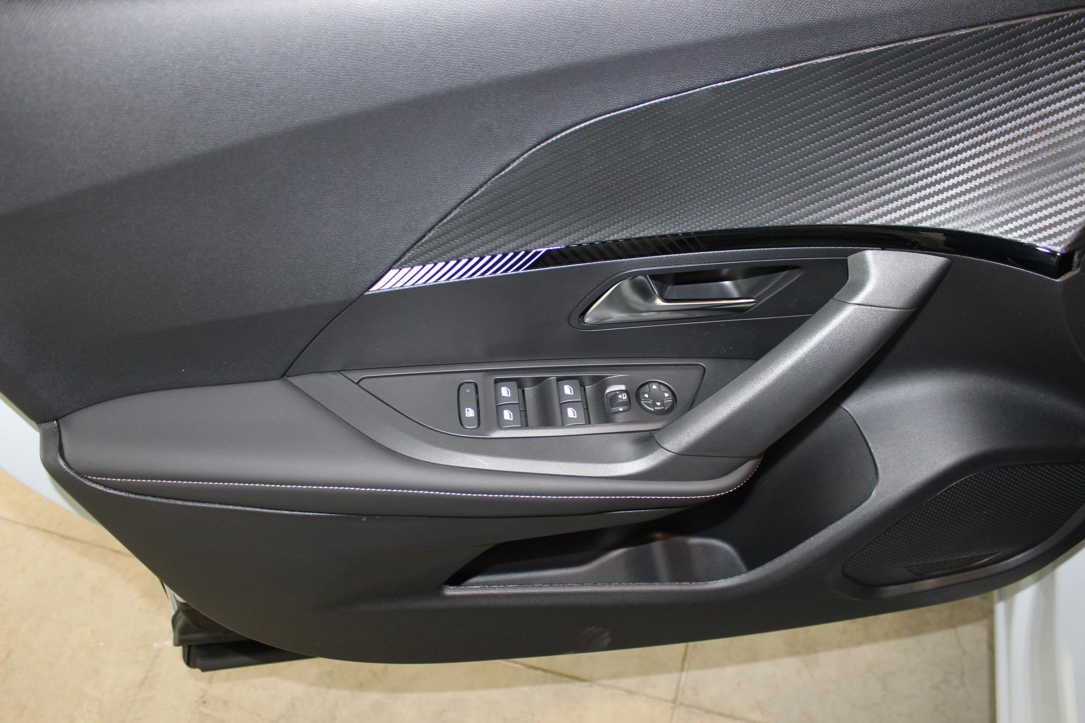 Peugeot 2008 SUV