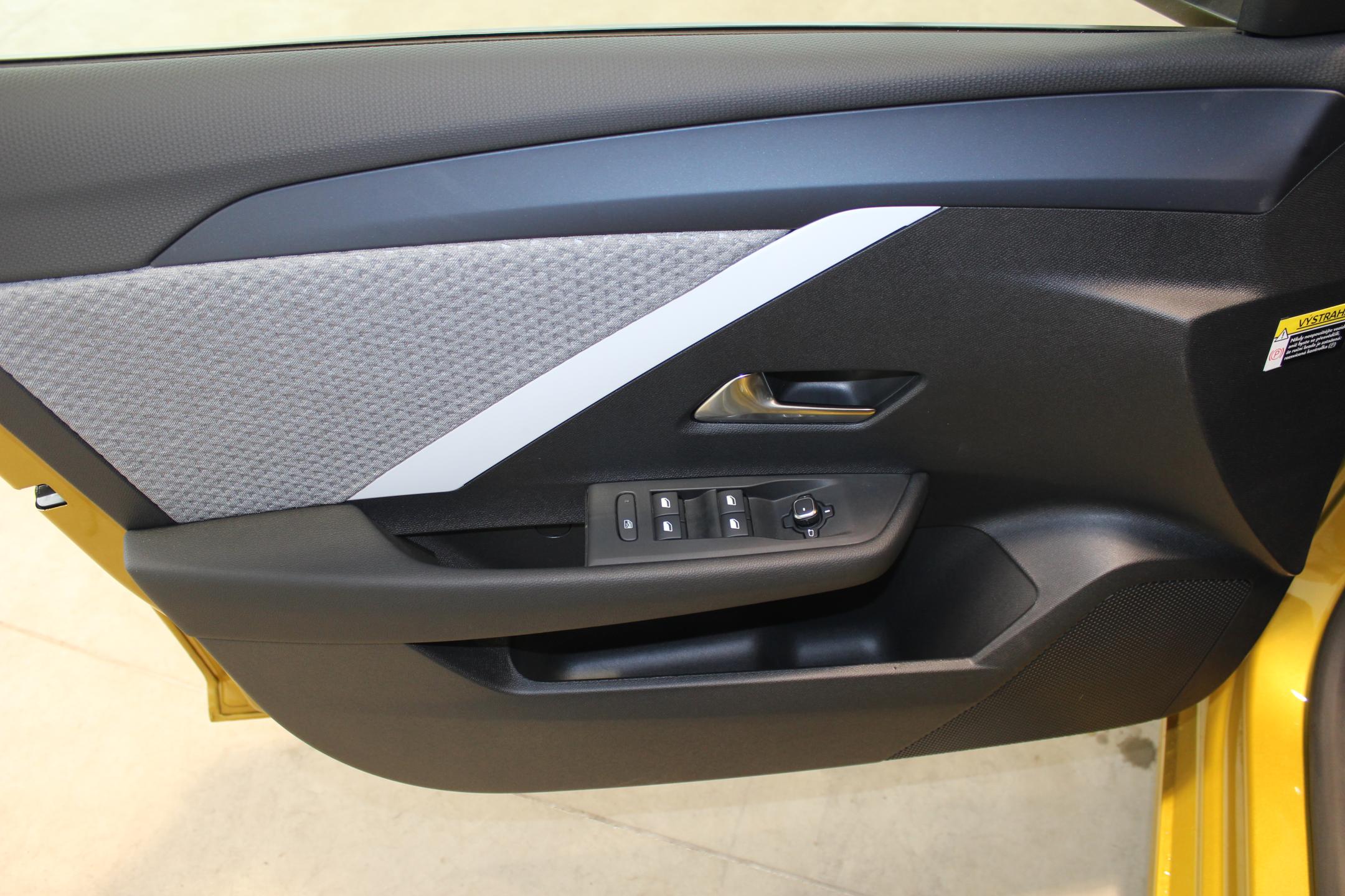 Opel Astra hatchback