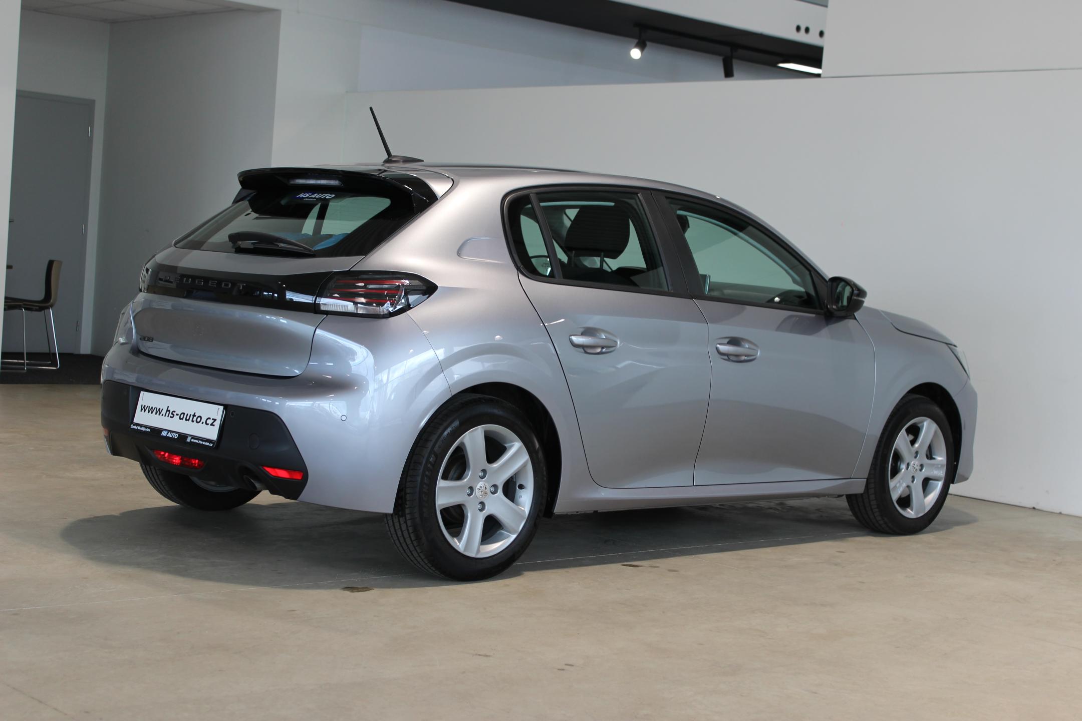 Peugeot 208 hatchback