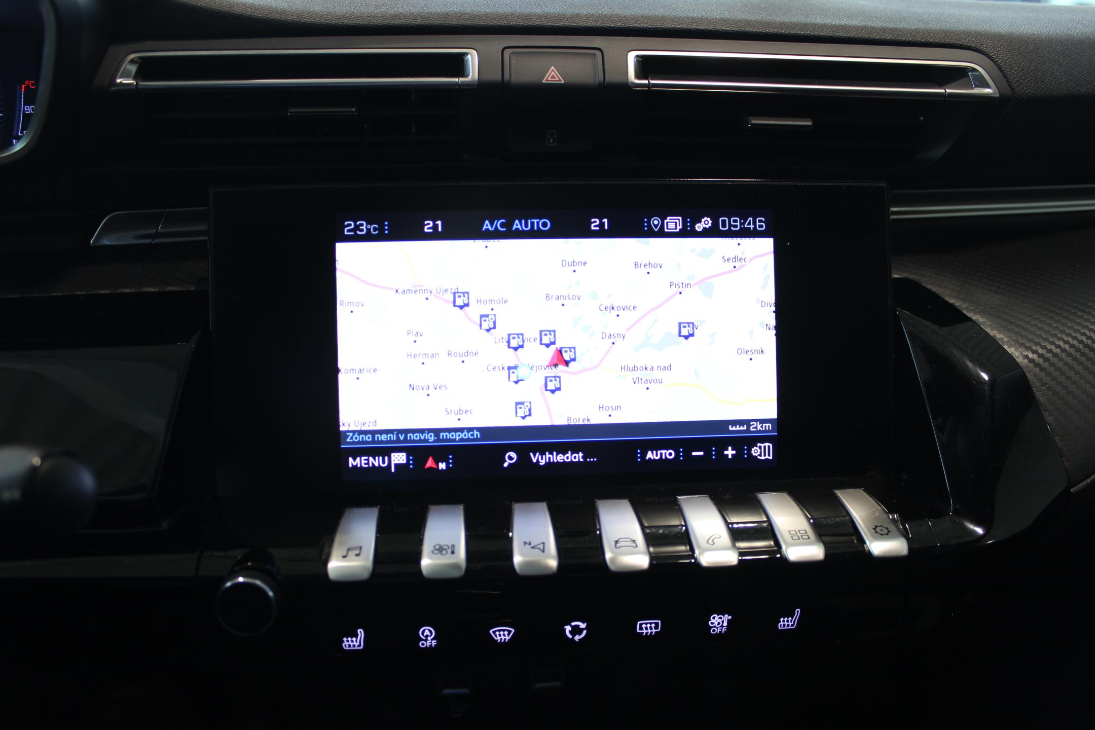 Peugeot 508 limuzína