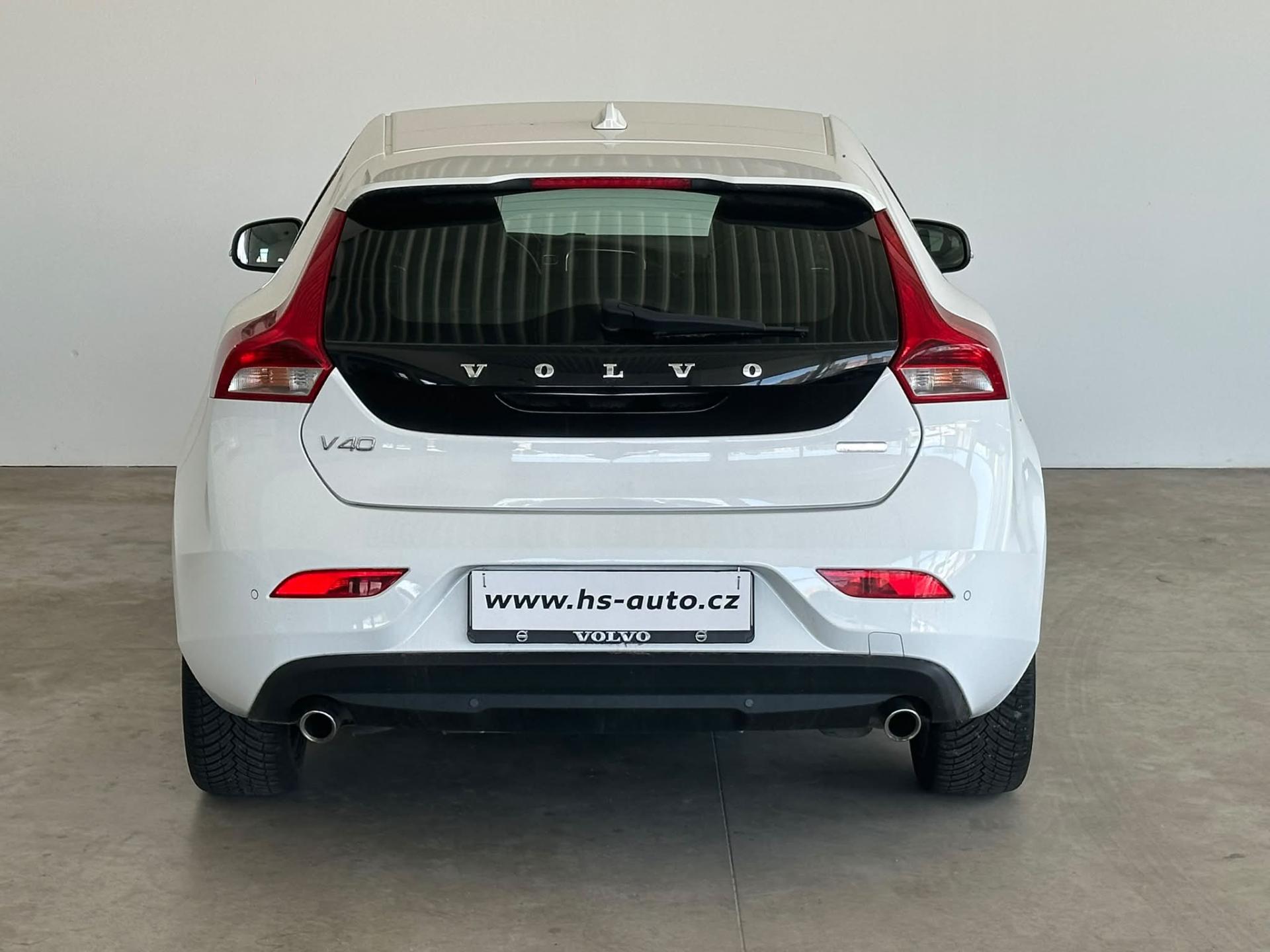 Volvo V40 kombi