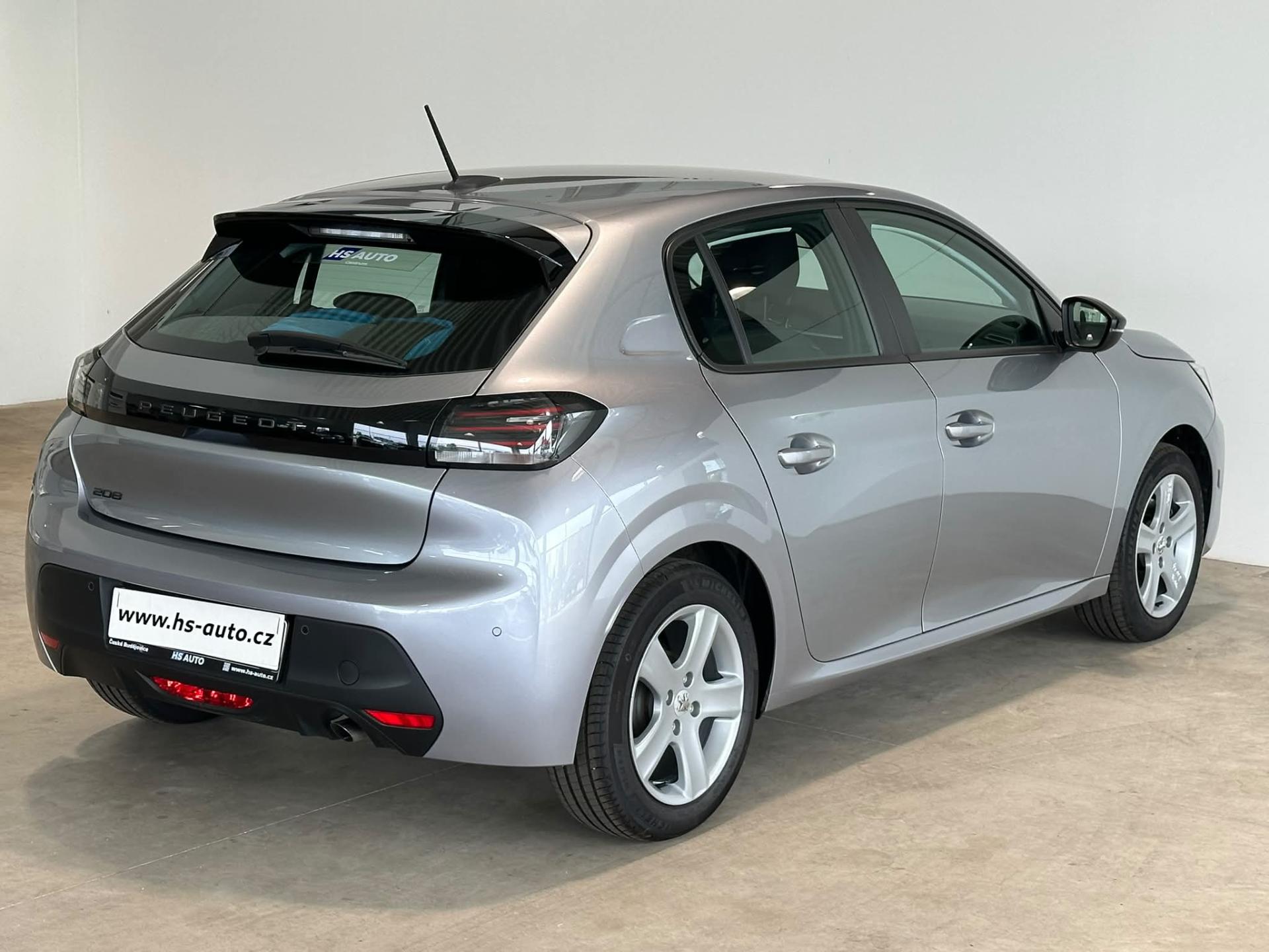 Peugeot 208 hatchback