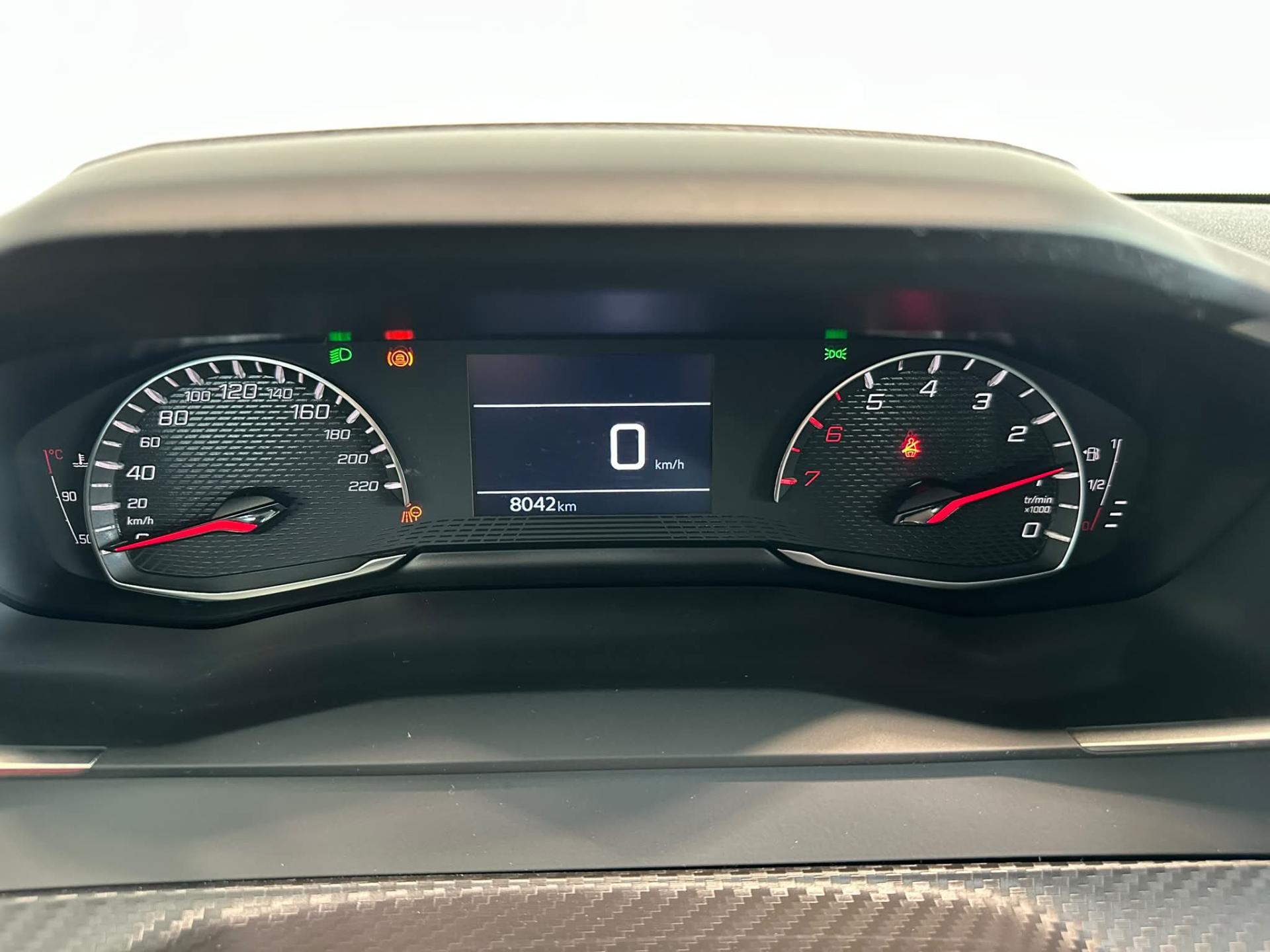 Peugeot 208 hatchback