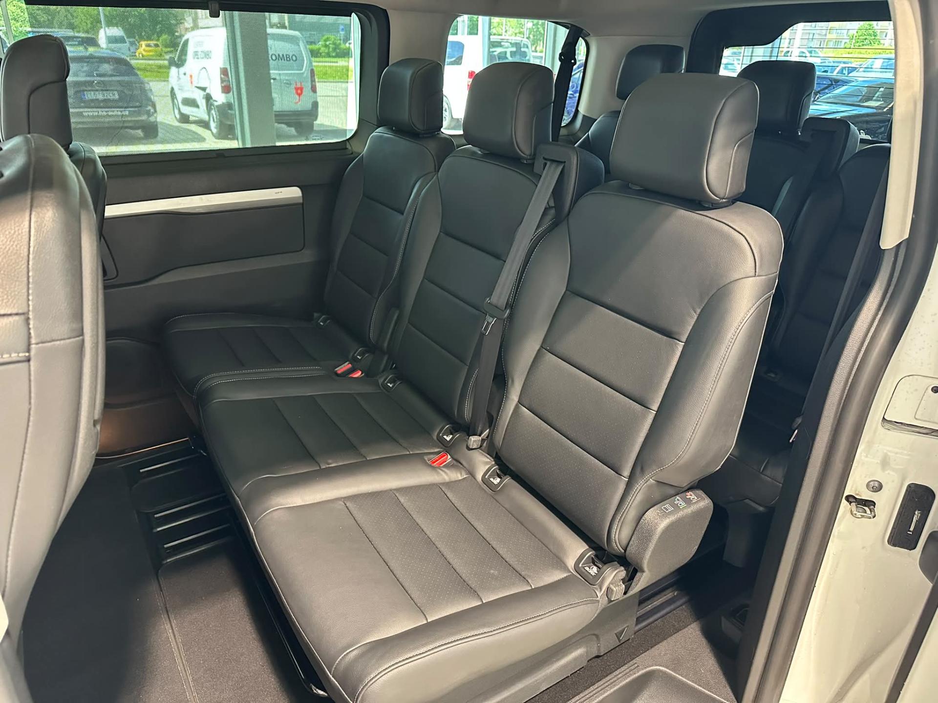 Peugeot Traveller kombi