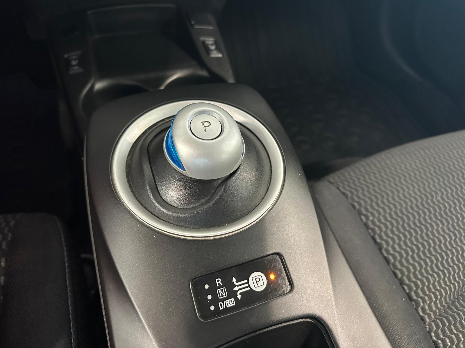 Nissan Leaf hatchback