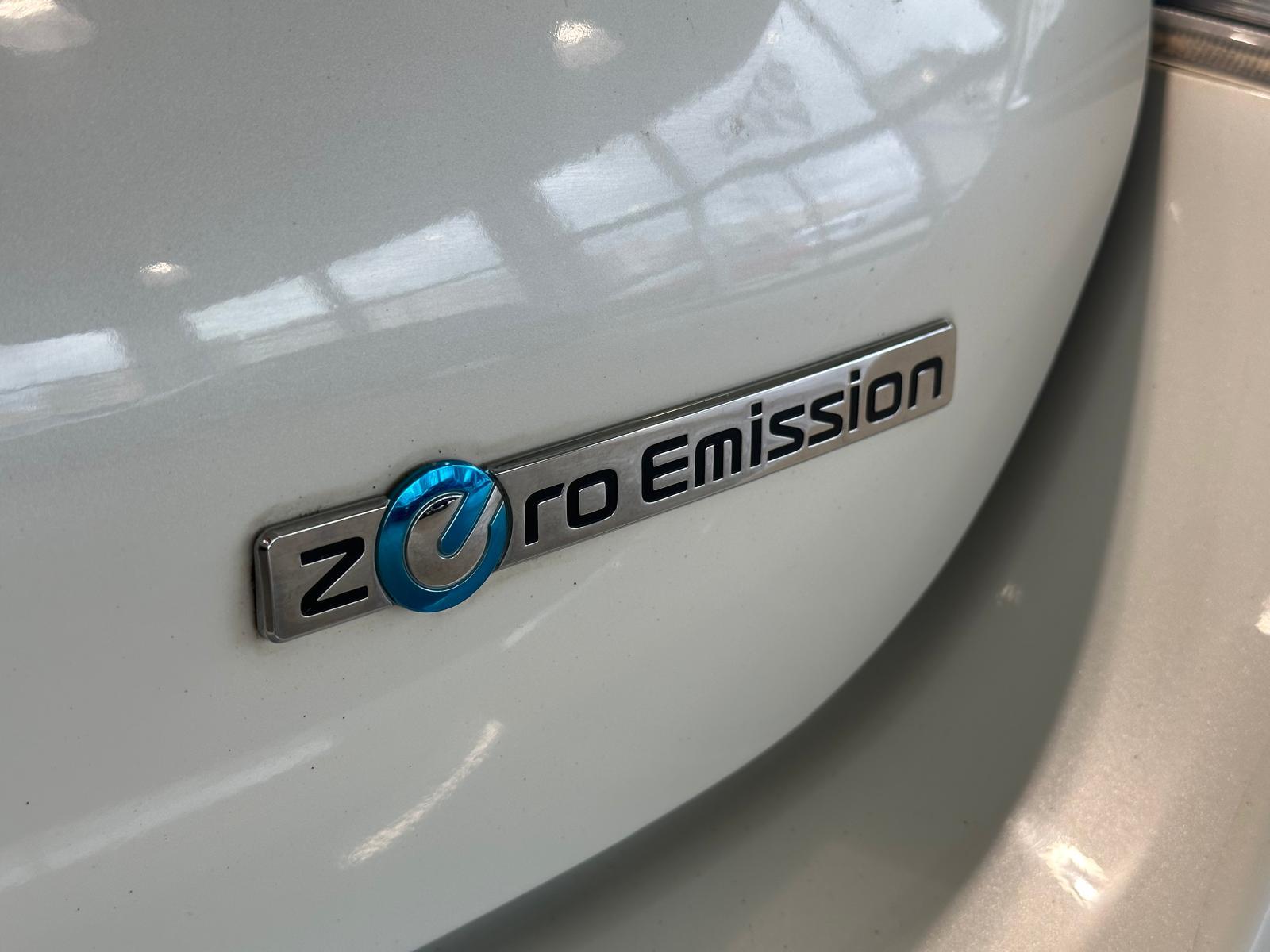 Nissan Leaf hatchback