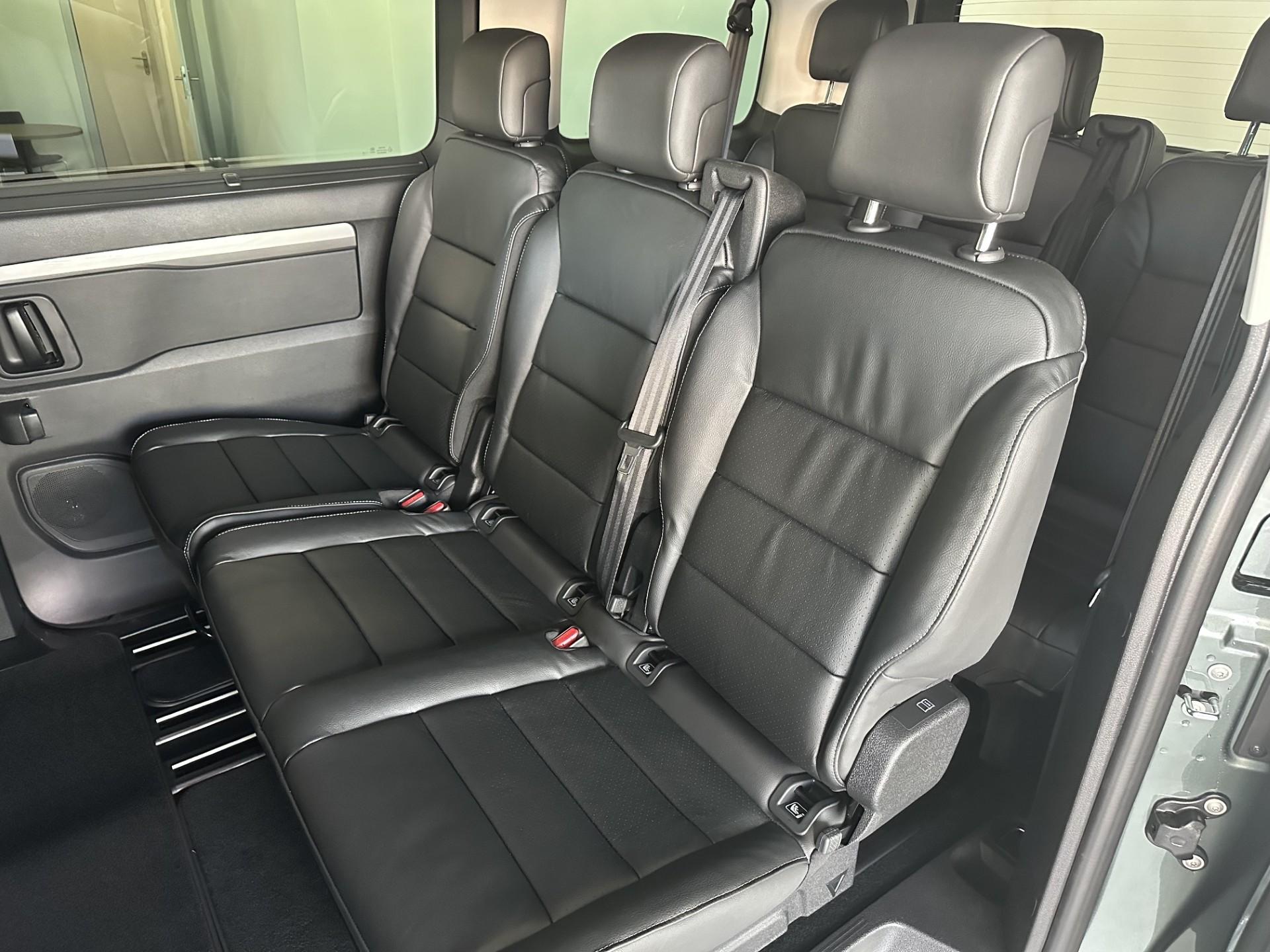 Opel Zafira MPV