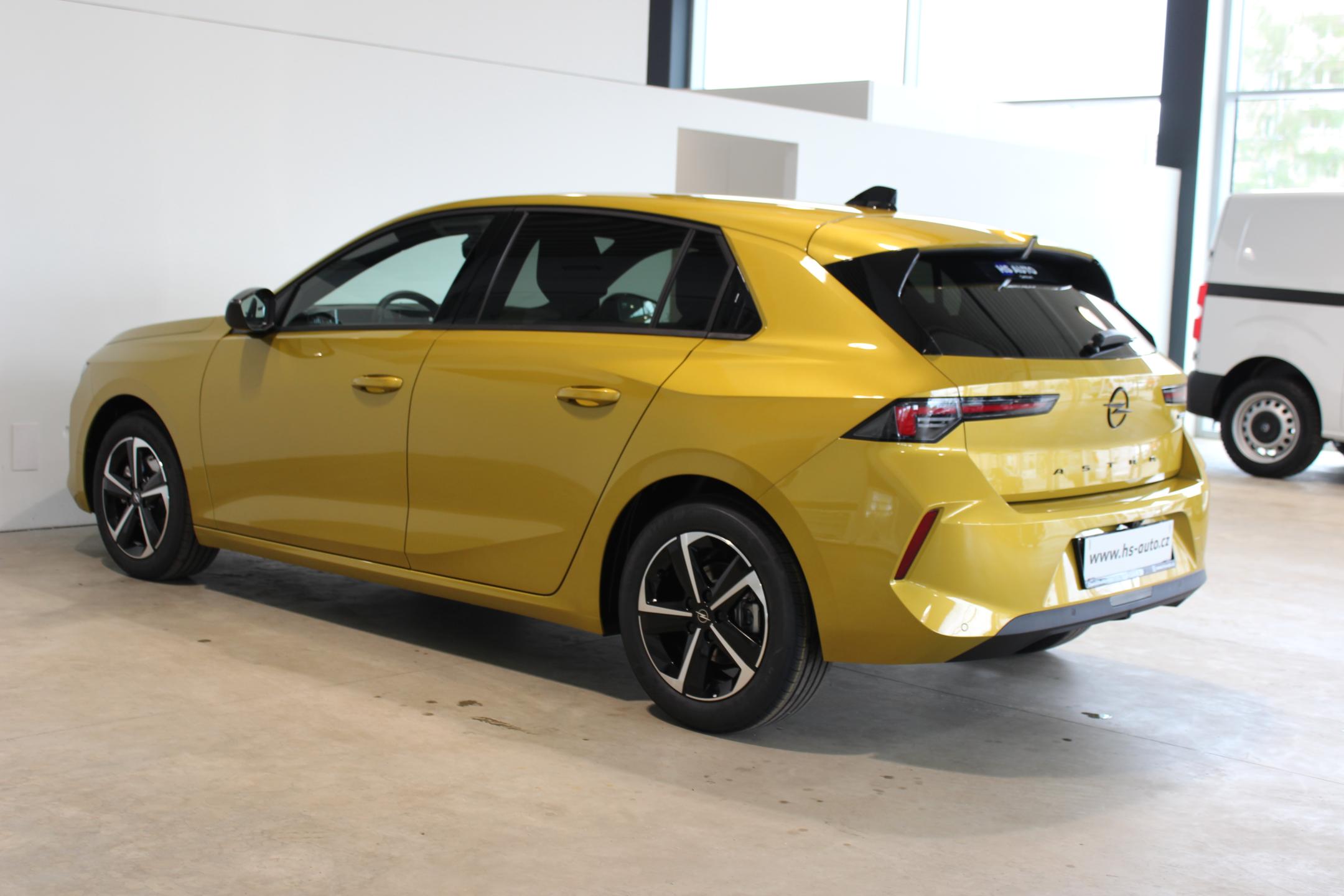 Opel Astra hatchback