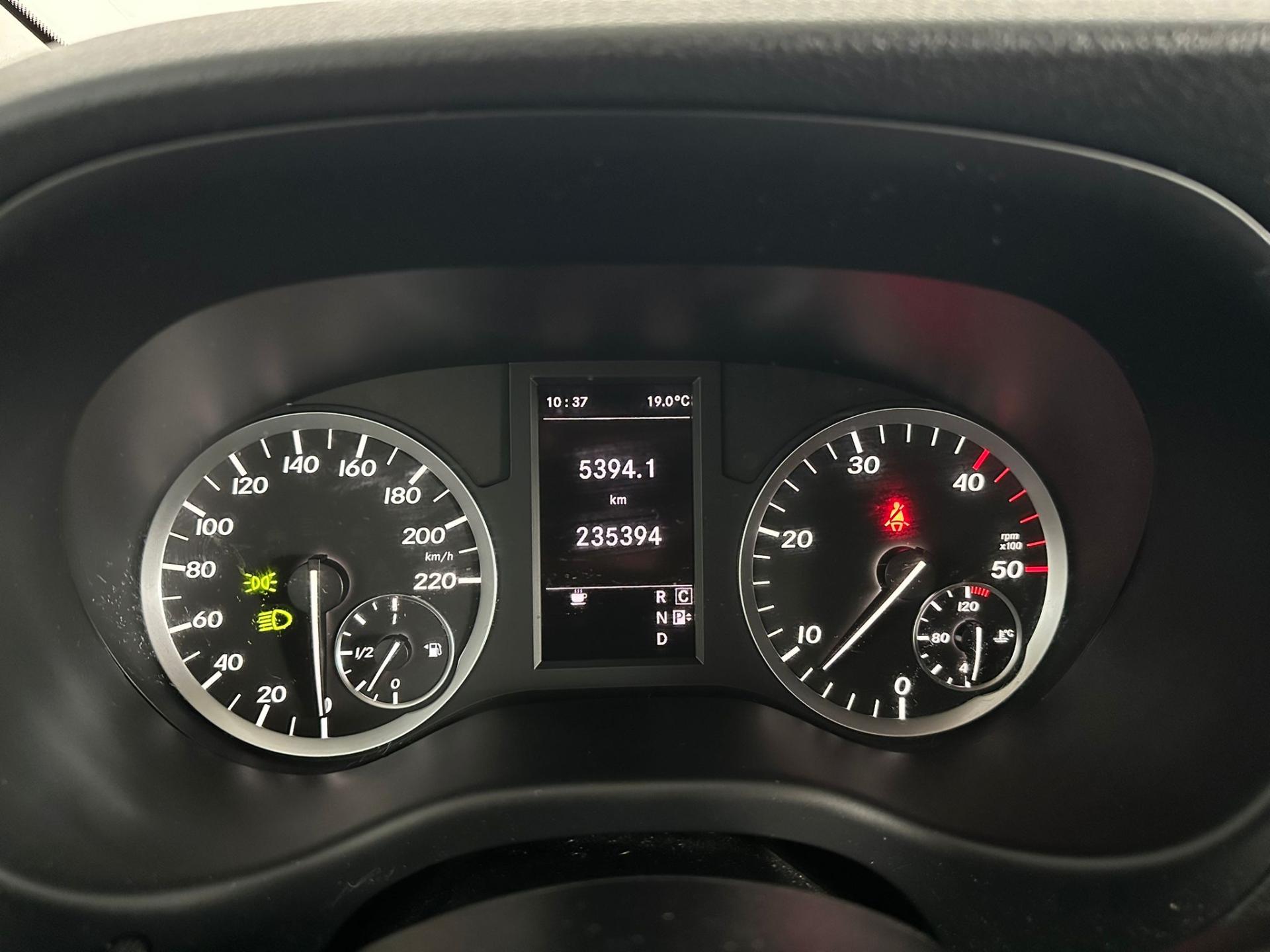 Mercedes-Benz Vito kombi