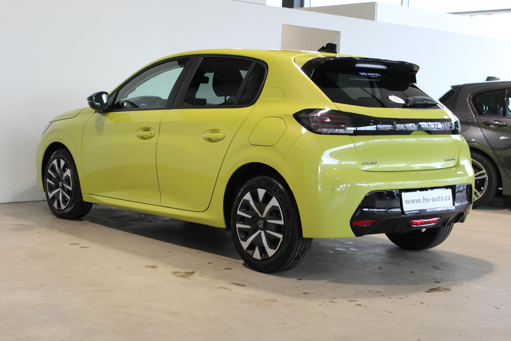Peugeot 208 hatchback
