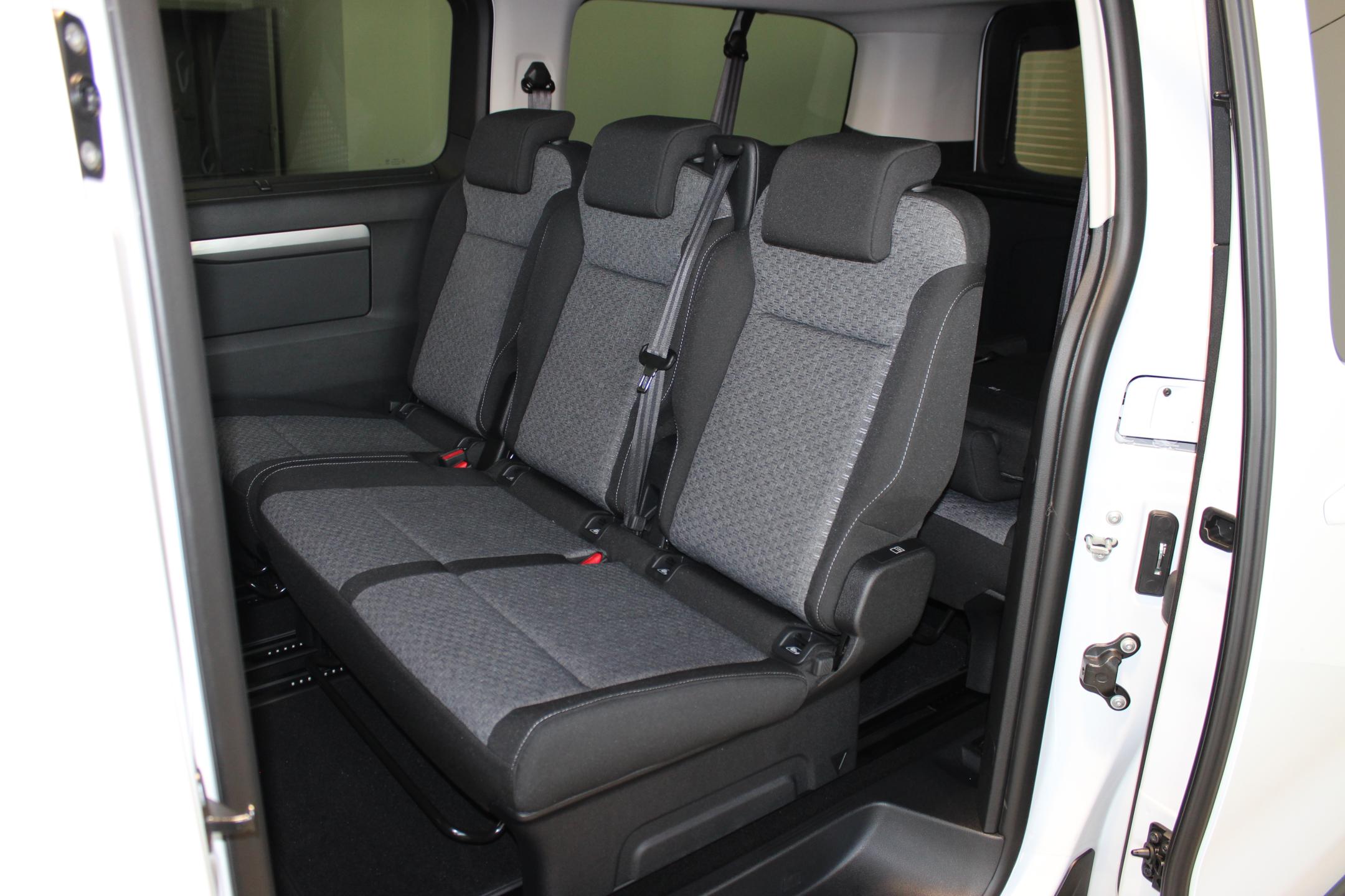 Opel Zafira MPV