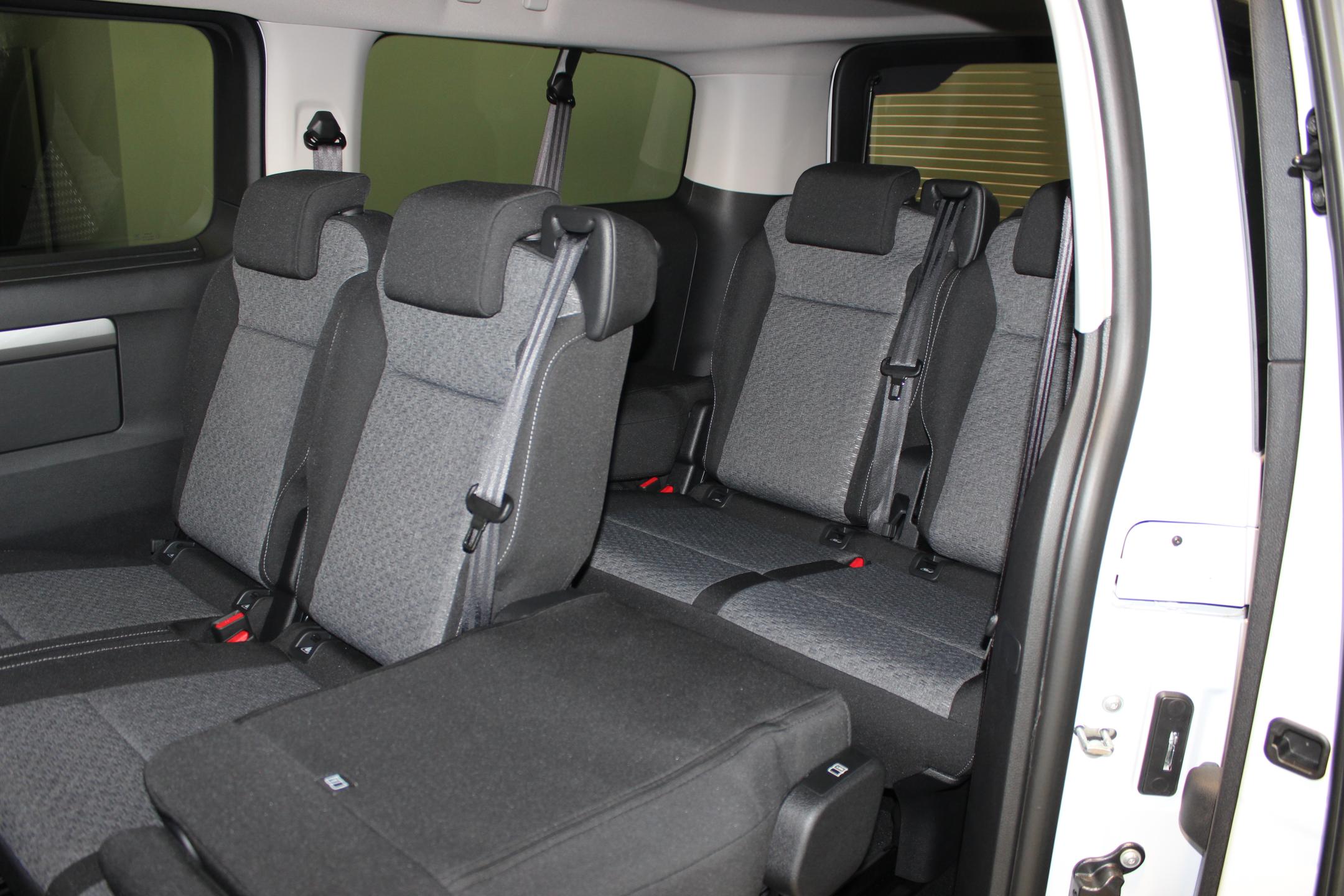 Opel Zafira MPV