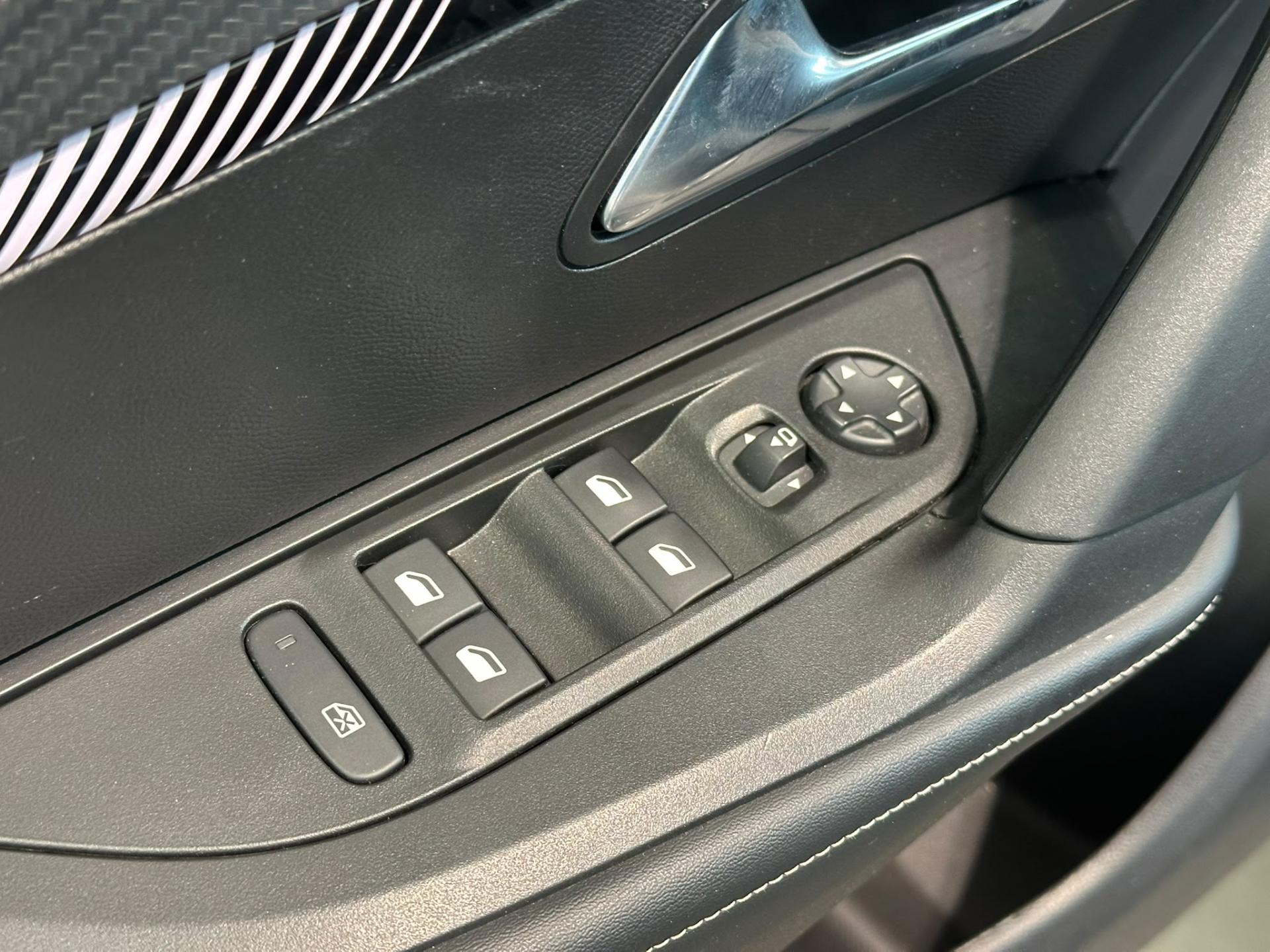Peugeot 2008 SUV