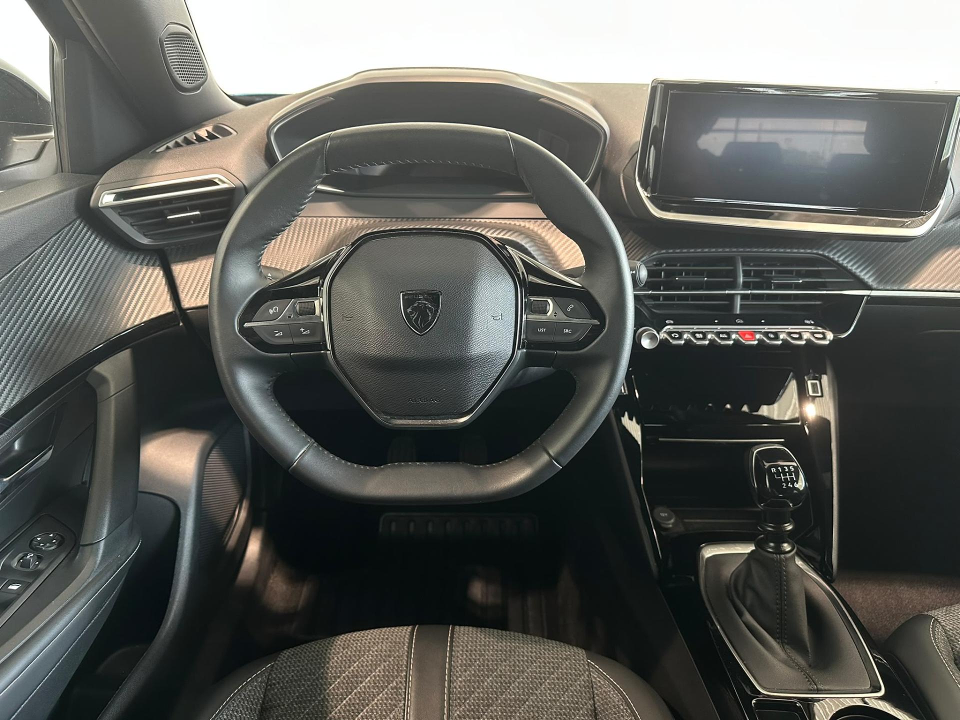Peugeot 2008 SUV