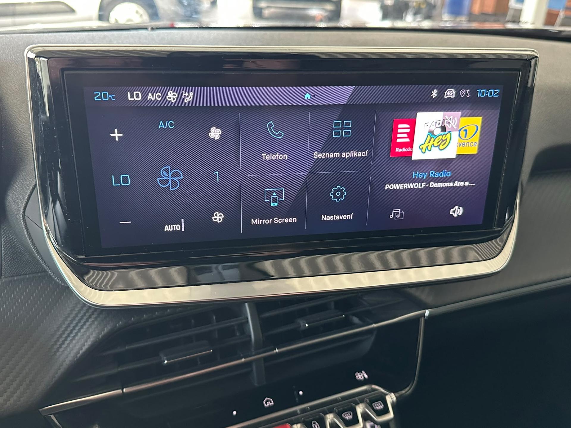 Peugeot 2008 SUV