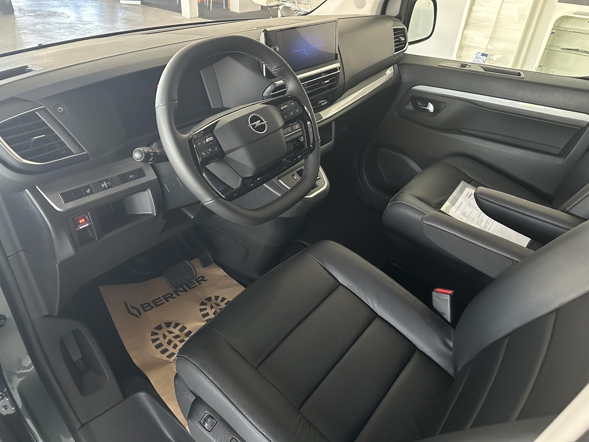 Opel Zafira MPV