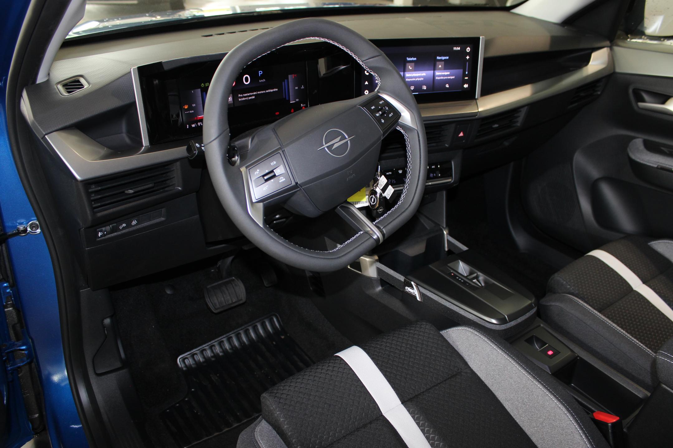 Opel Frontera SUV