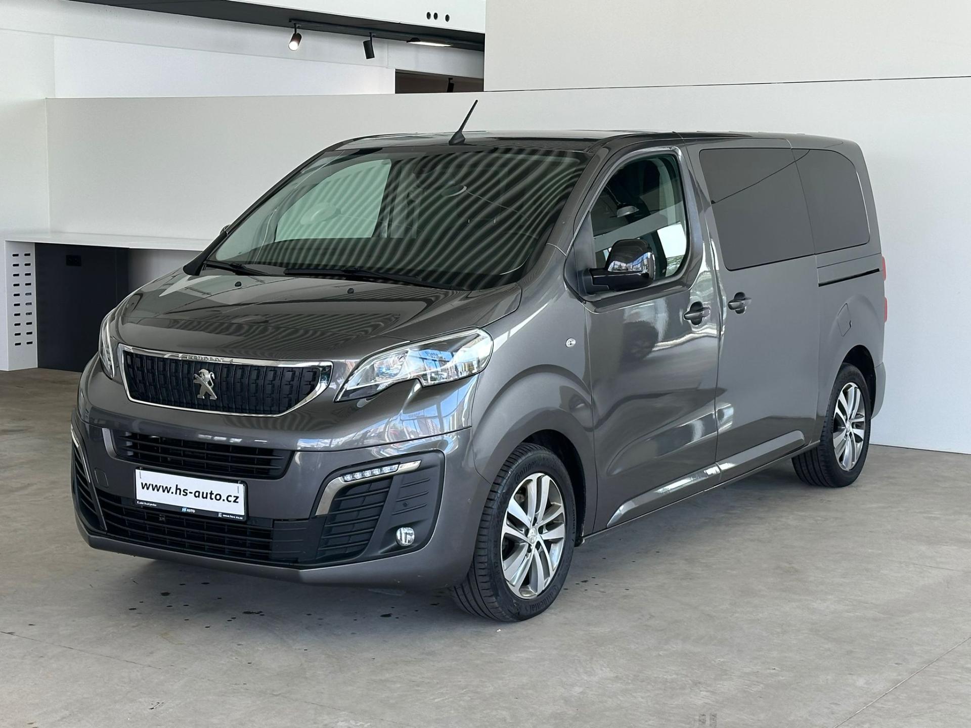 Peugeot Traveller minibus