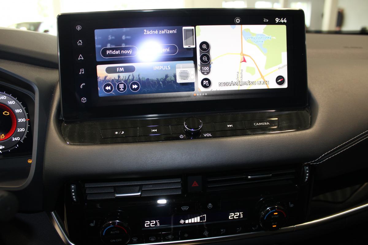 Nissan Qashqai SUV