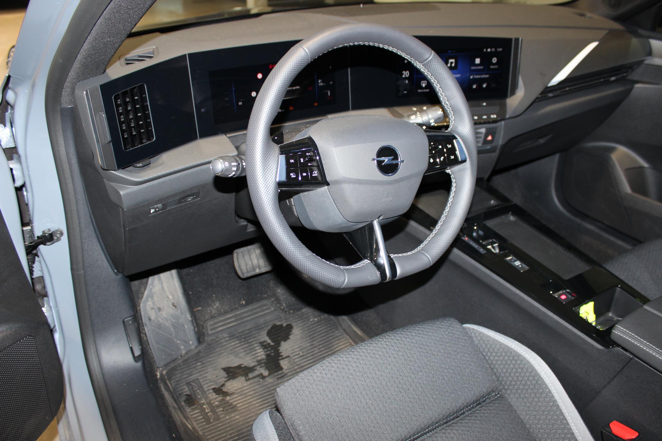 Opel Astra kombi