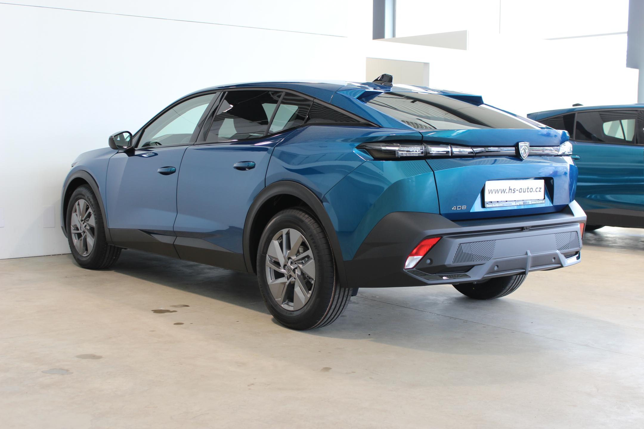Peugeot 408 SUV