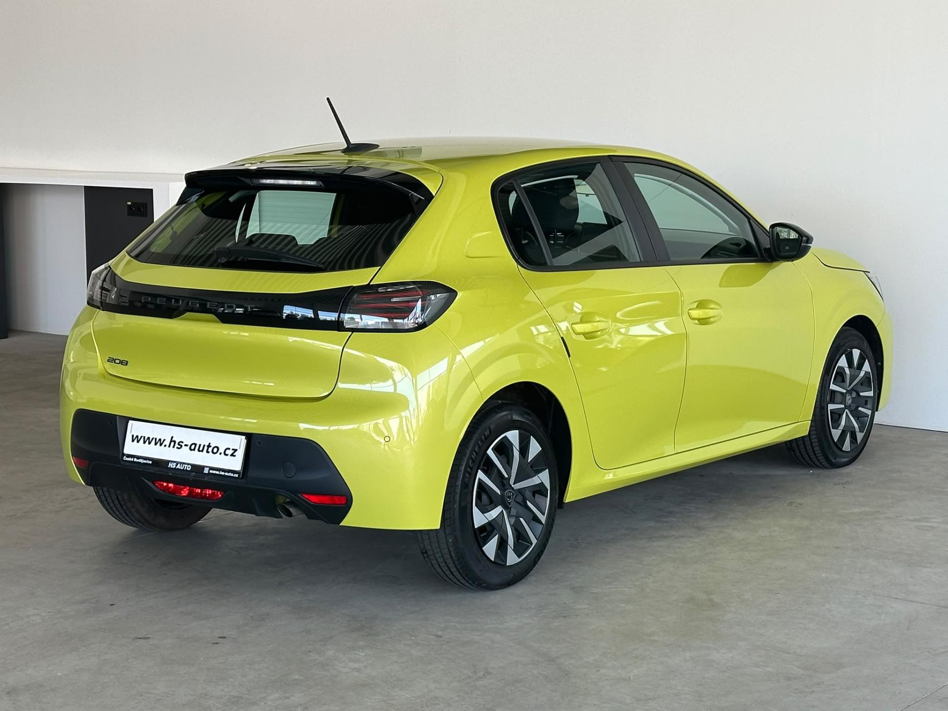 Peugeot 208 hatchback