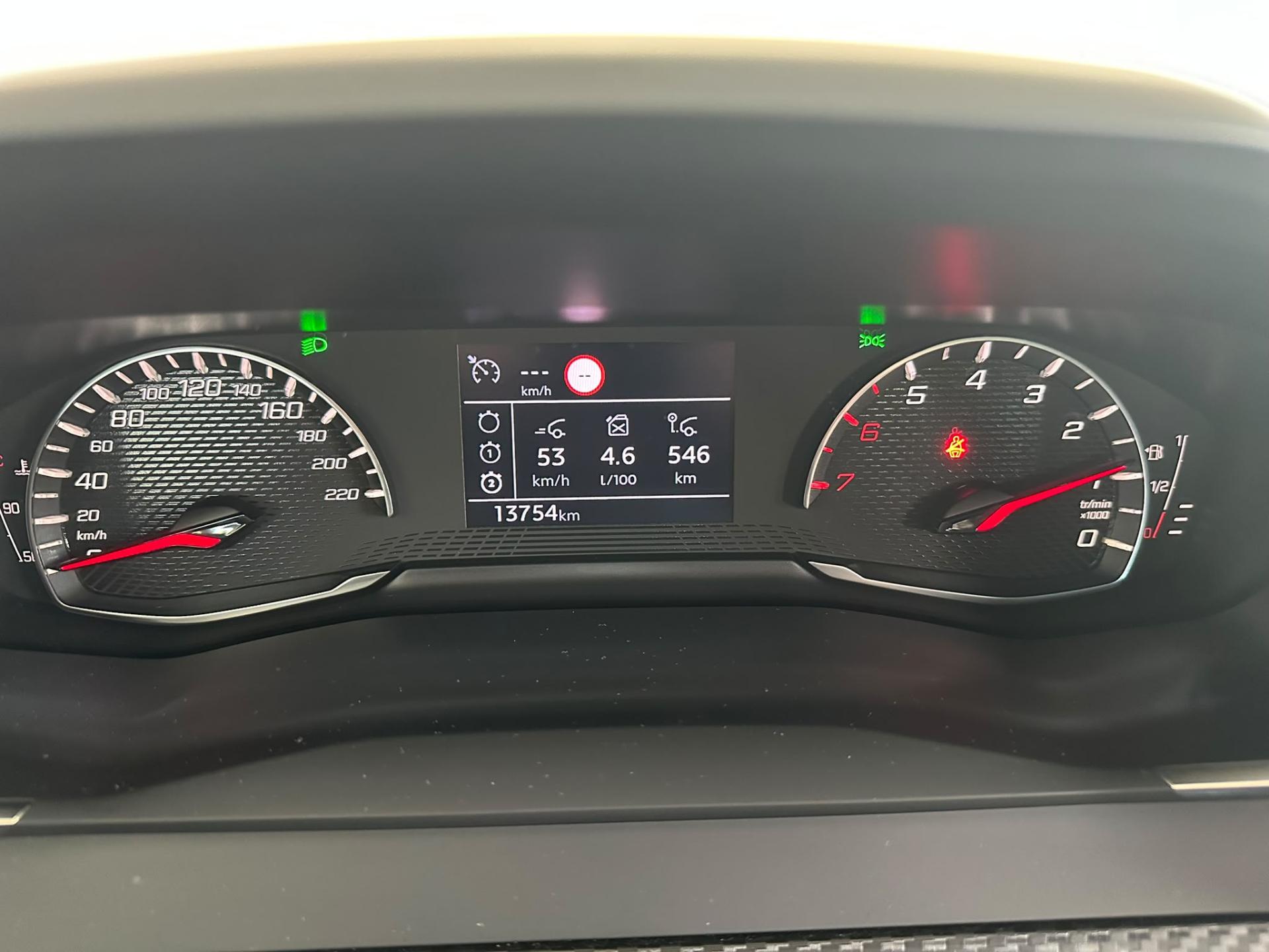 Peugeot 208 hatchback