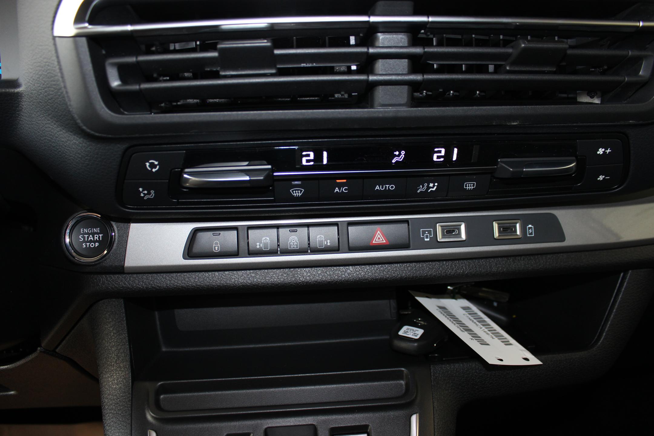 Opel Zafira MPV