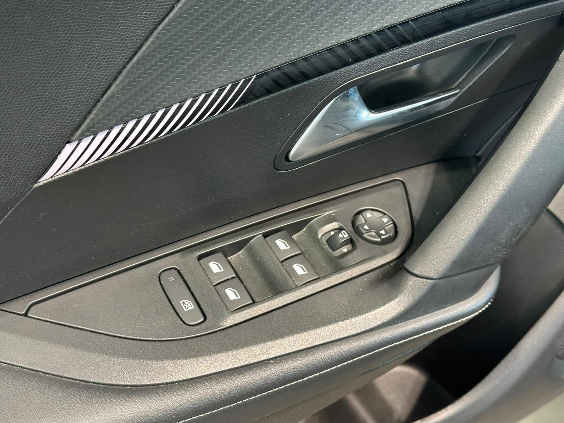 Peugeot 2008 SUV