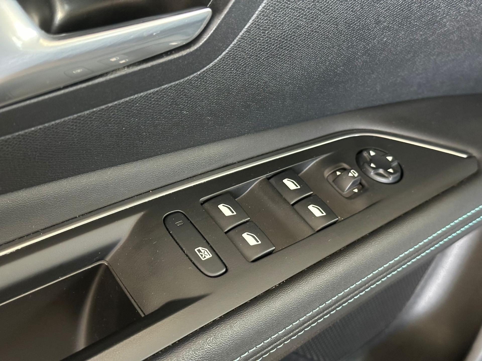 Peugeot 3008 SUV