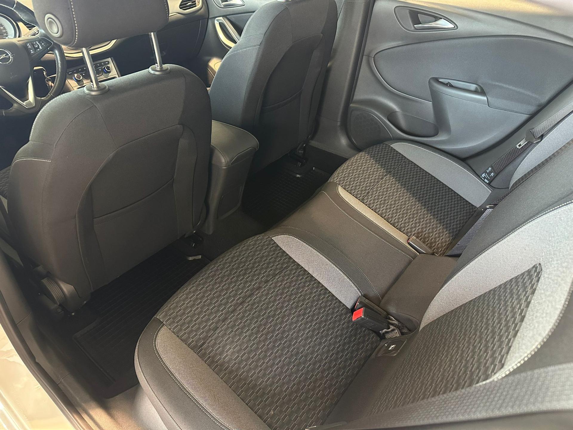 Opel Astra hatchback